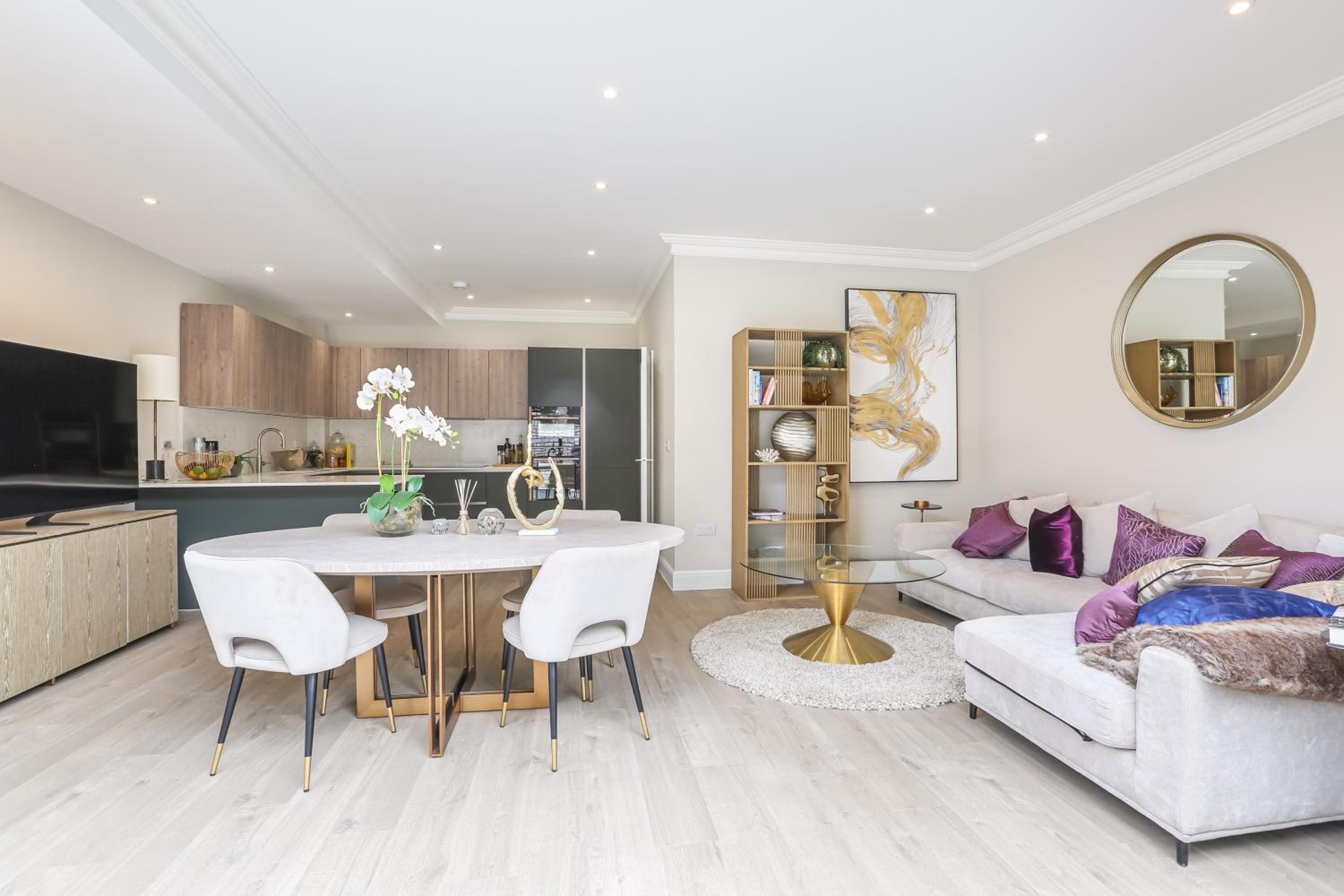 Elegant & Stylish Brand New 3 Bed Retreat