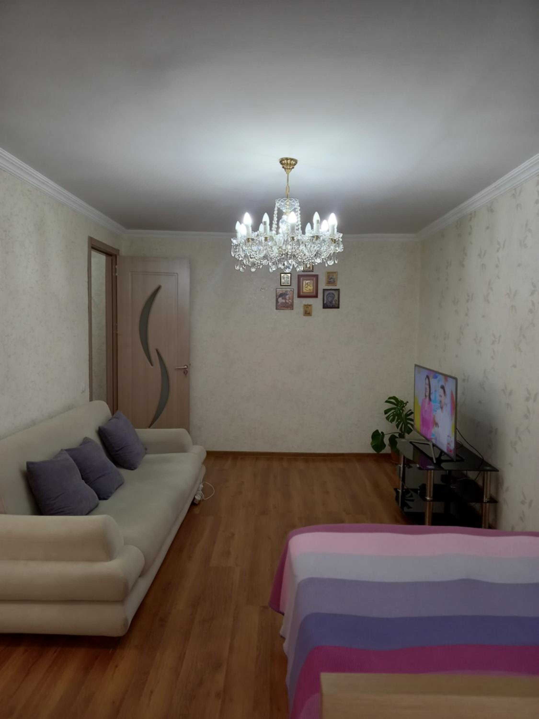 Elos-Home view 2