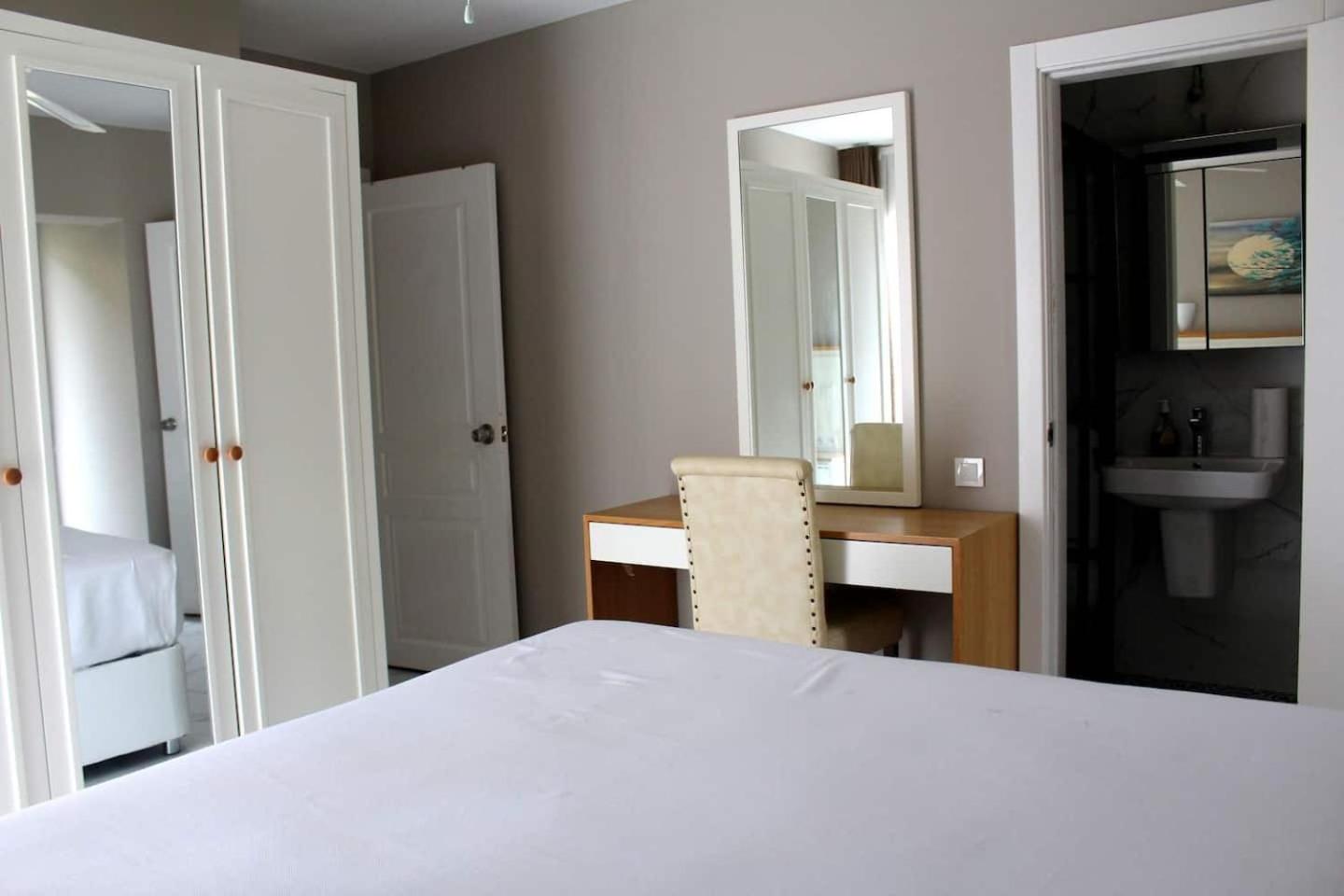 Lumar Homes - Artemissia view 5