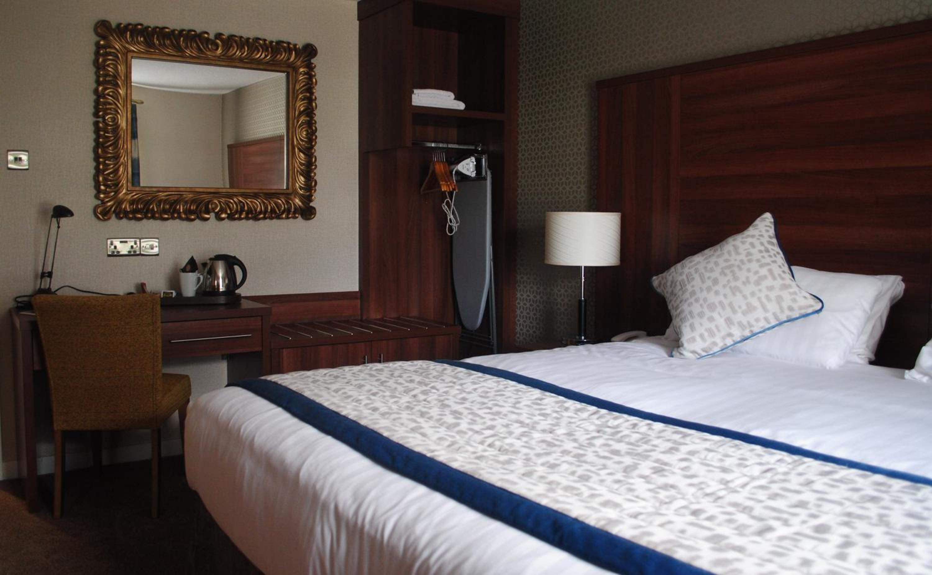 The Melbreak Hotel