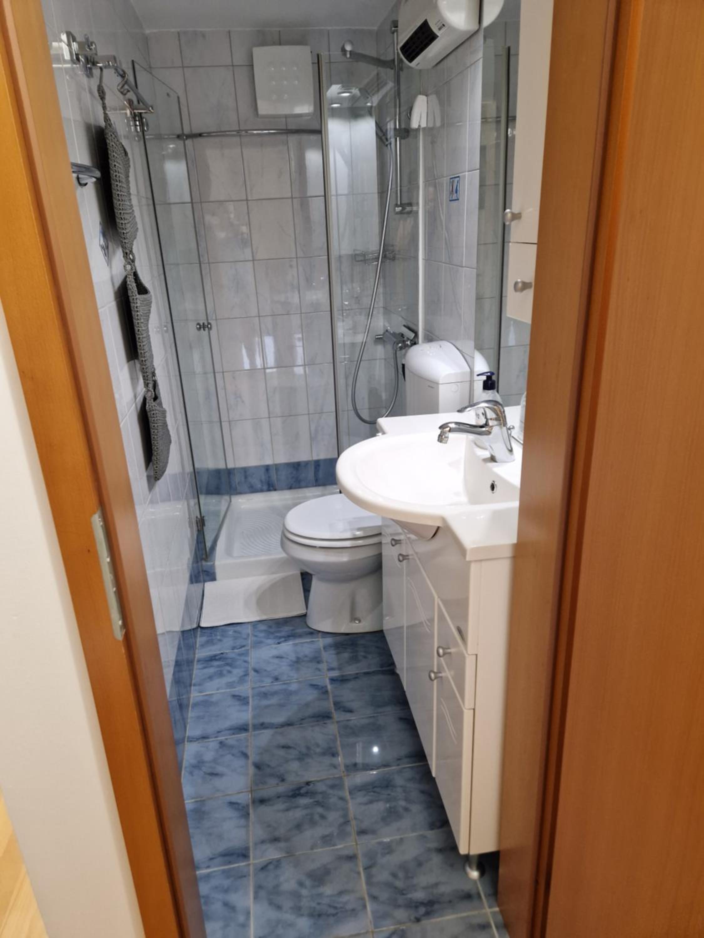 Octopus APARTMENT