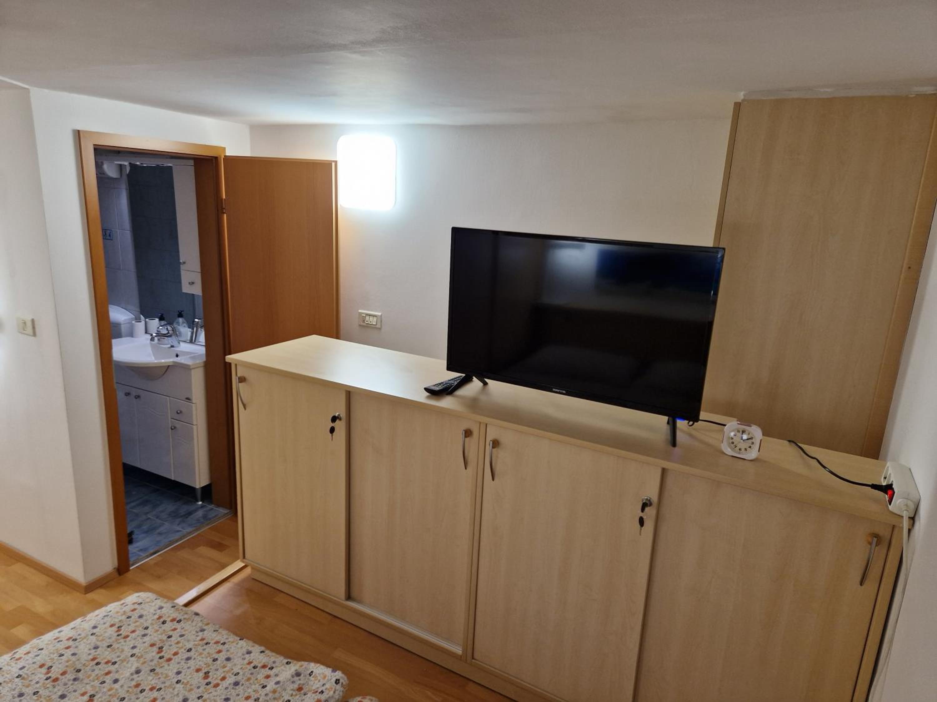 Octopus APARTMENT