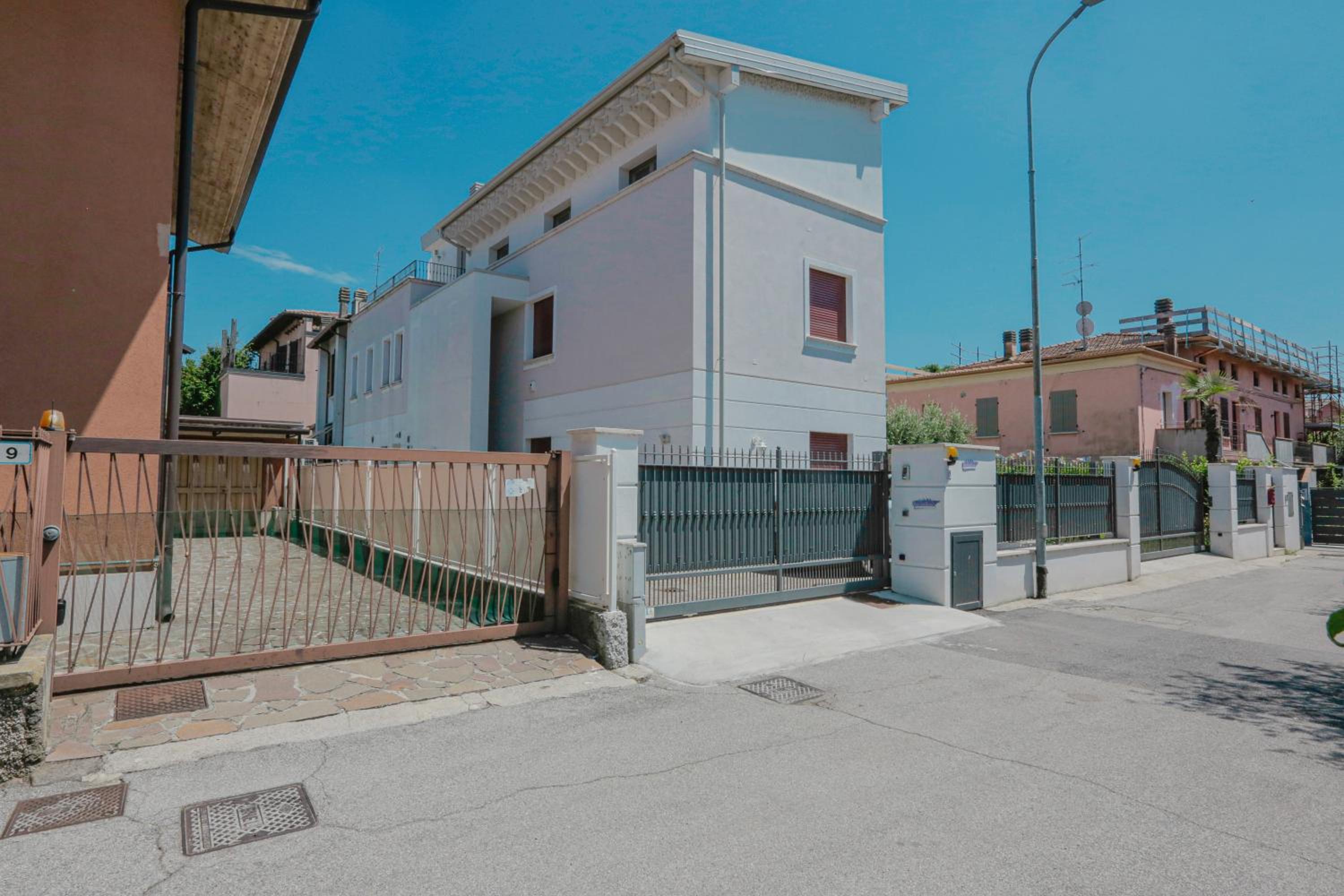 La Nike - Attico a Desenzano Centro, 10 Minuti dal Lungo Lago photo 1