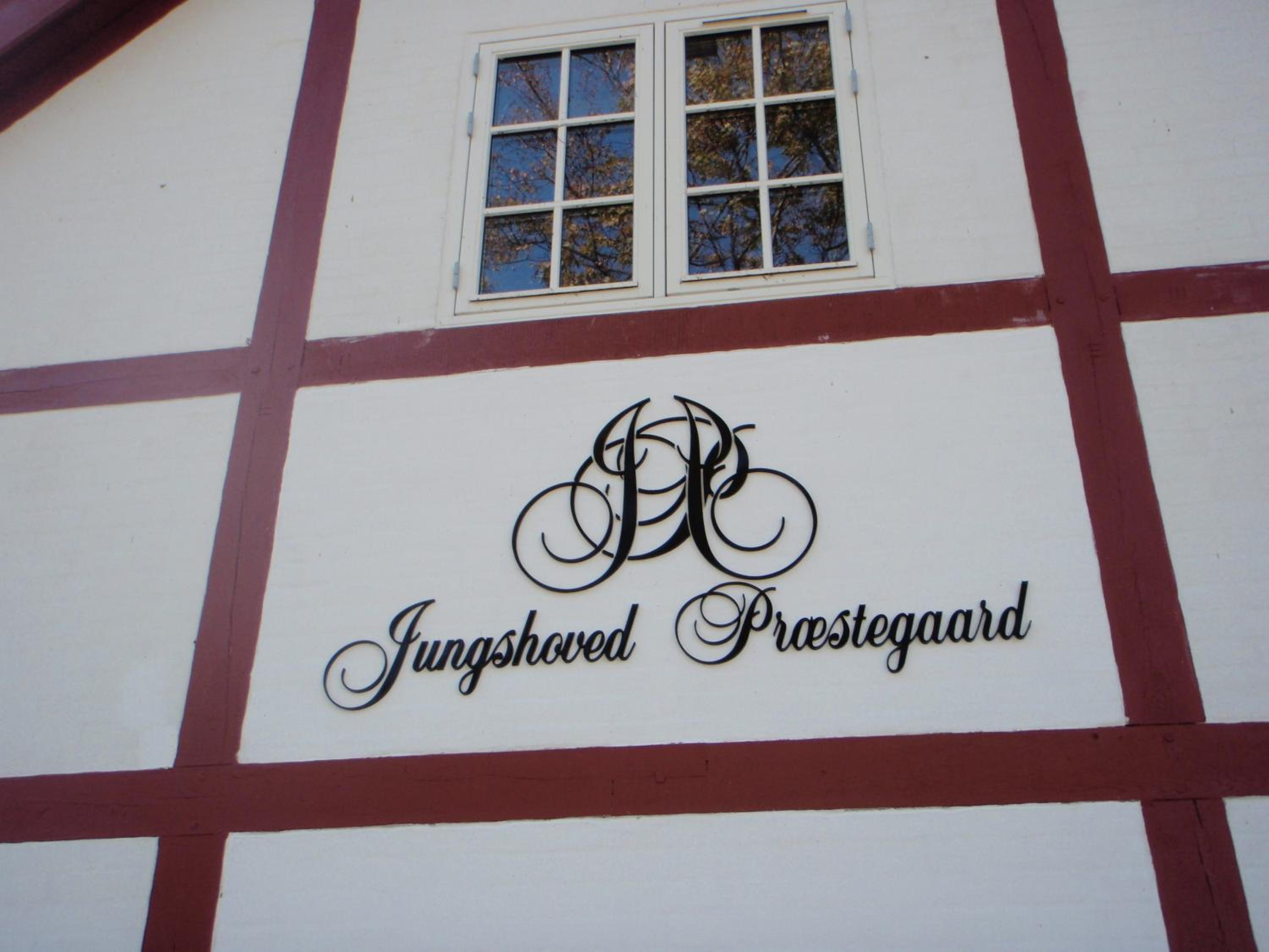 Jungshoved Præstegård B&B