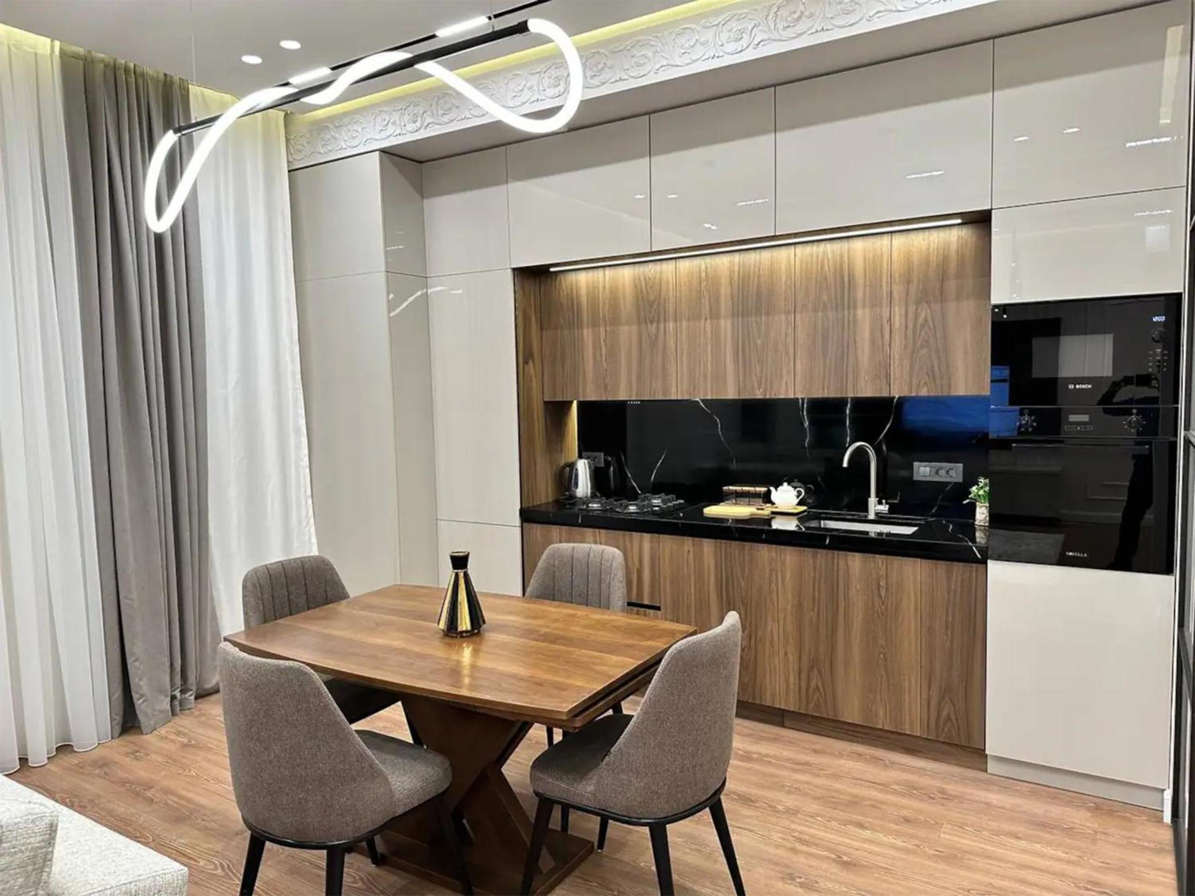 MODERN One Bedroom Apartment in YEREVAN,Centre,Open Balcony