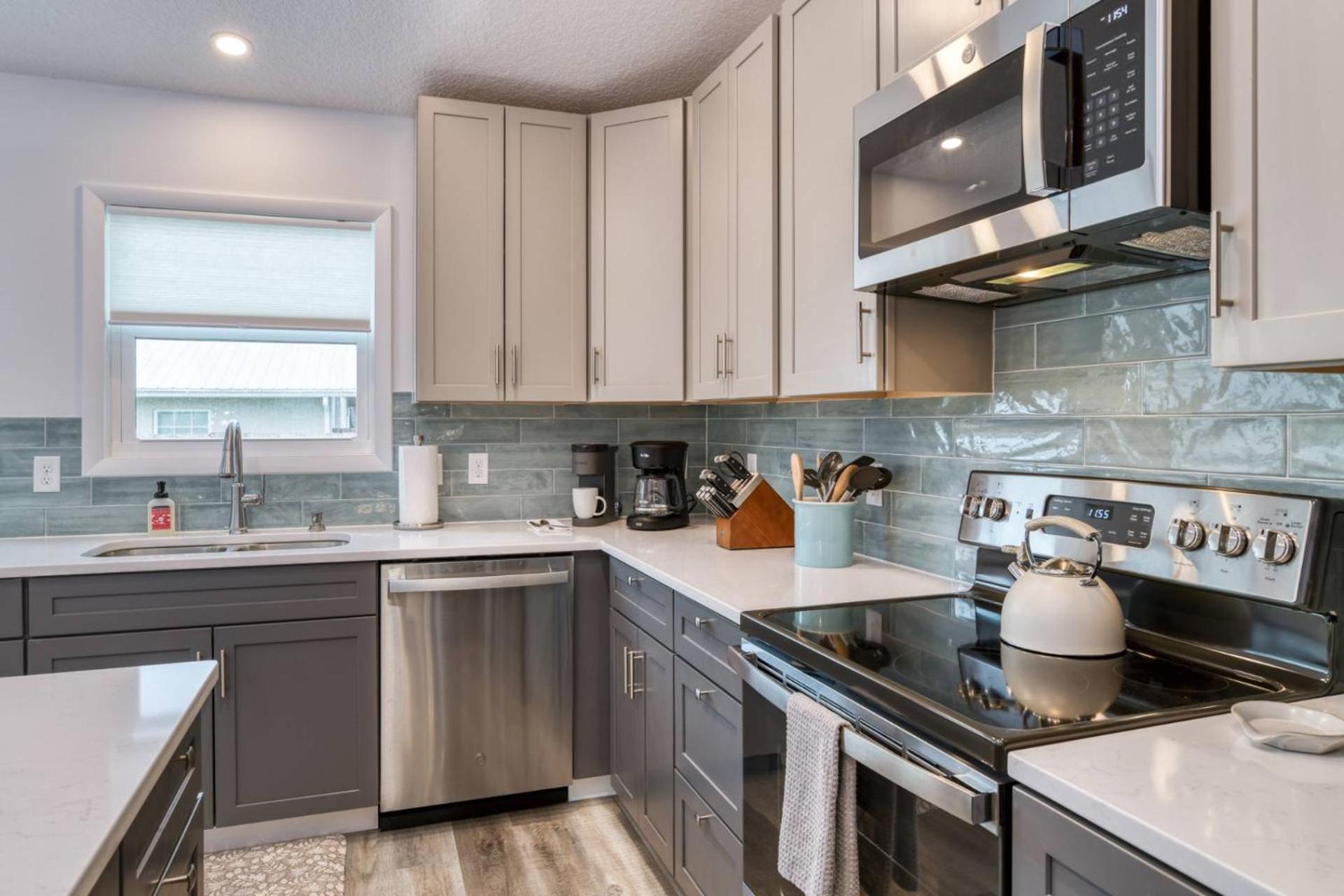 Aqua Palms Cottage