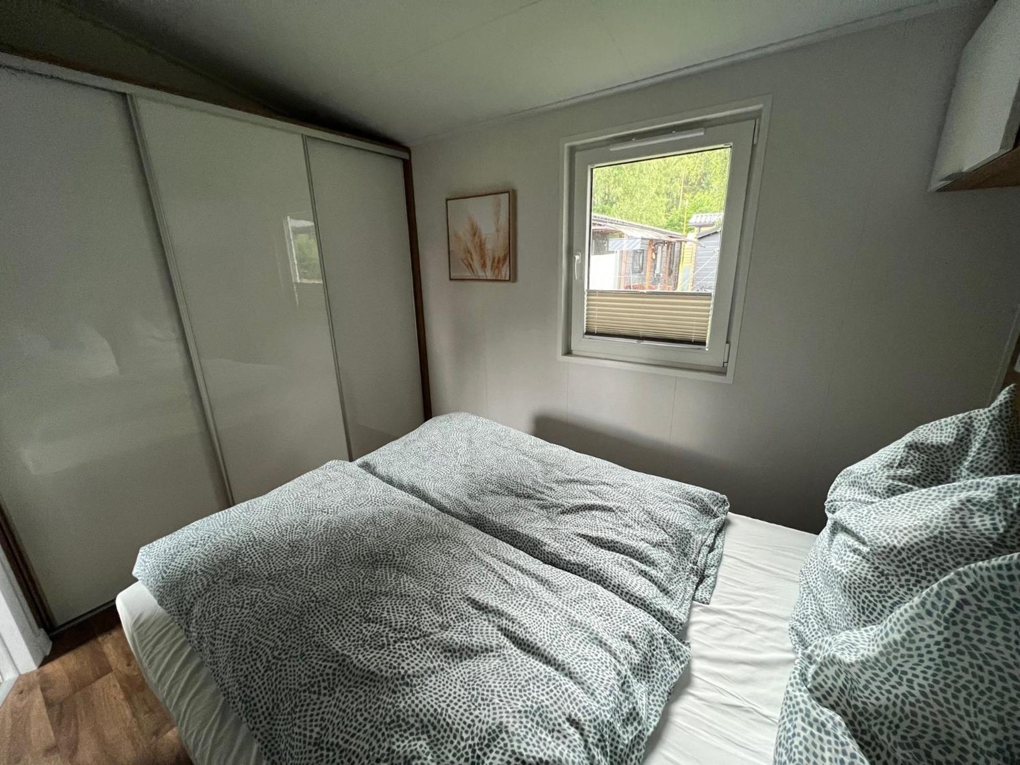 Tinyhouse Neila &ndash Moderne Auszeit am See Natururlaub in Stuer, Mecklenburgische Seenplatte