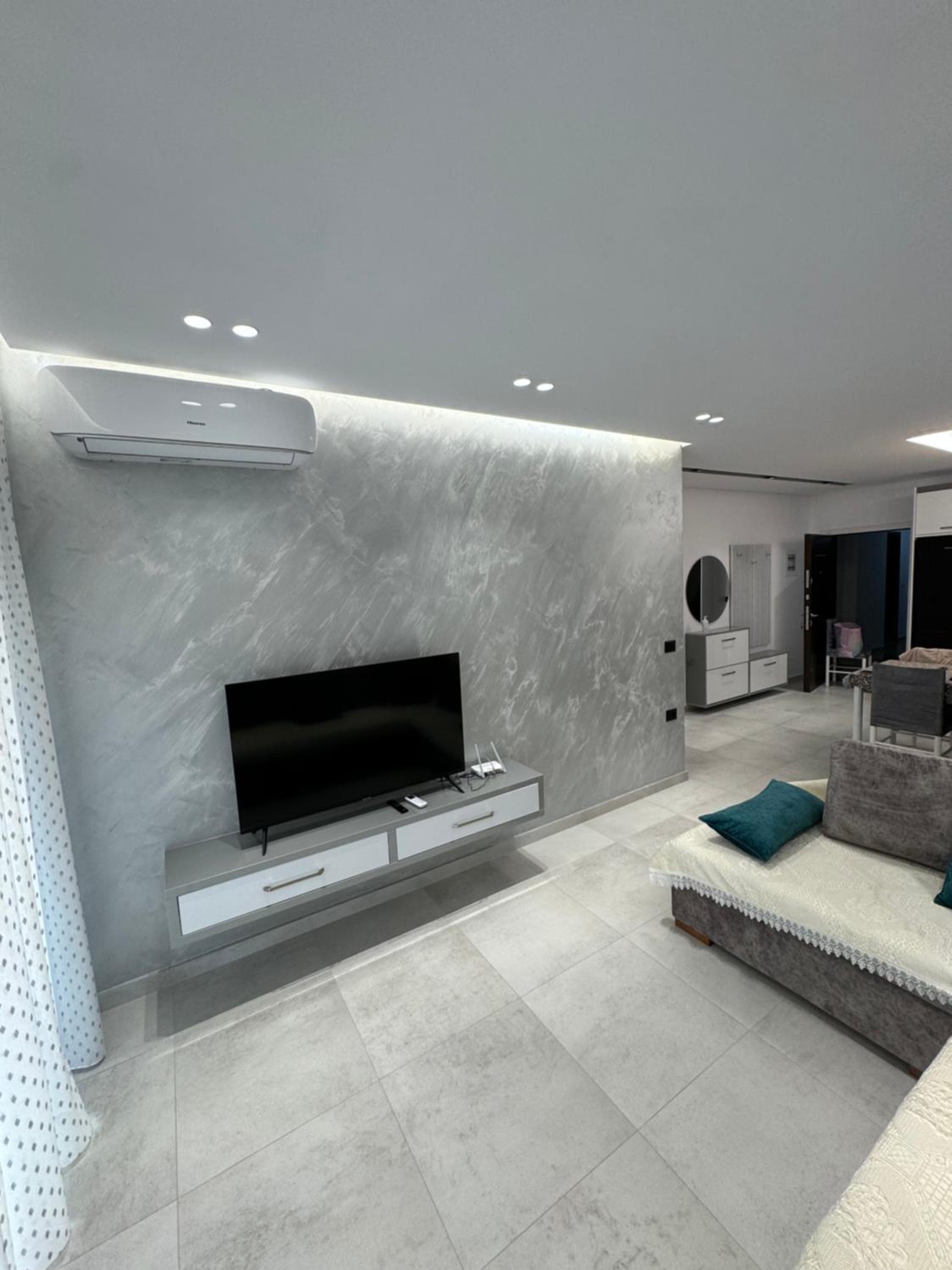 Alpha Lux Apartment photo 3