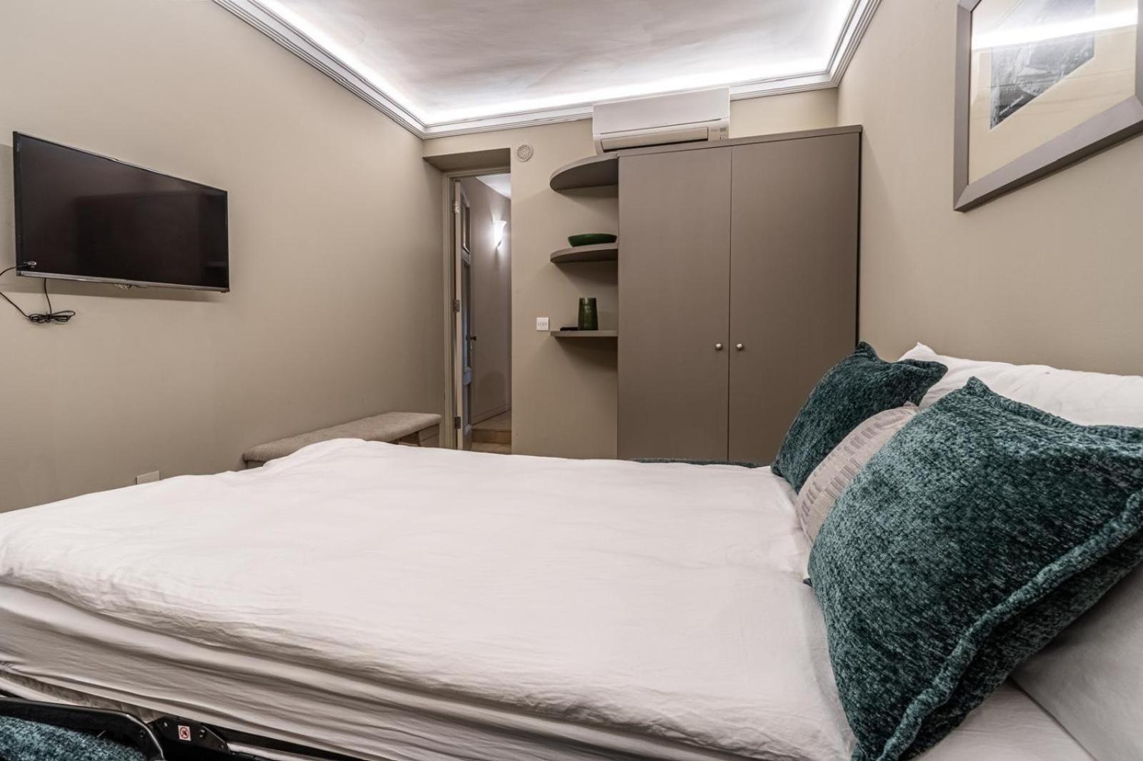 Stylish Seaview Valletta House