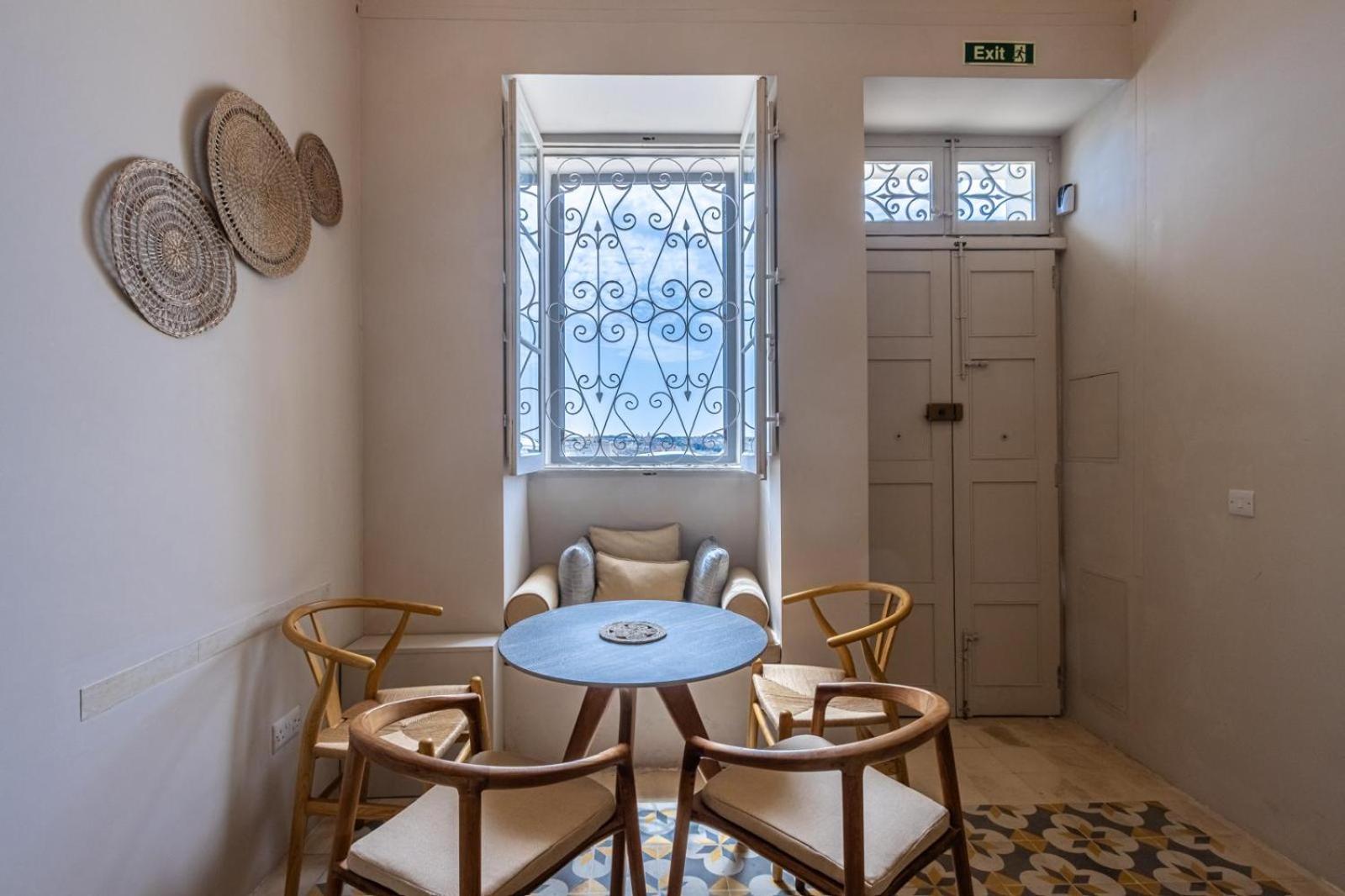 Stylish Seaview Valletta House