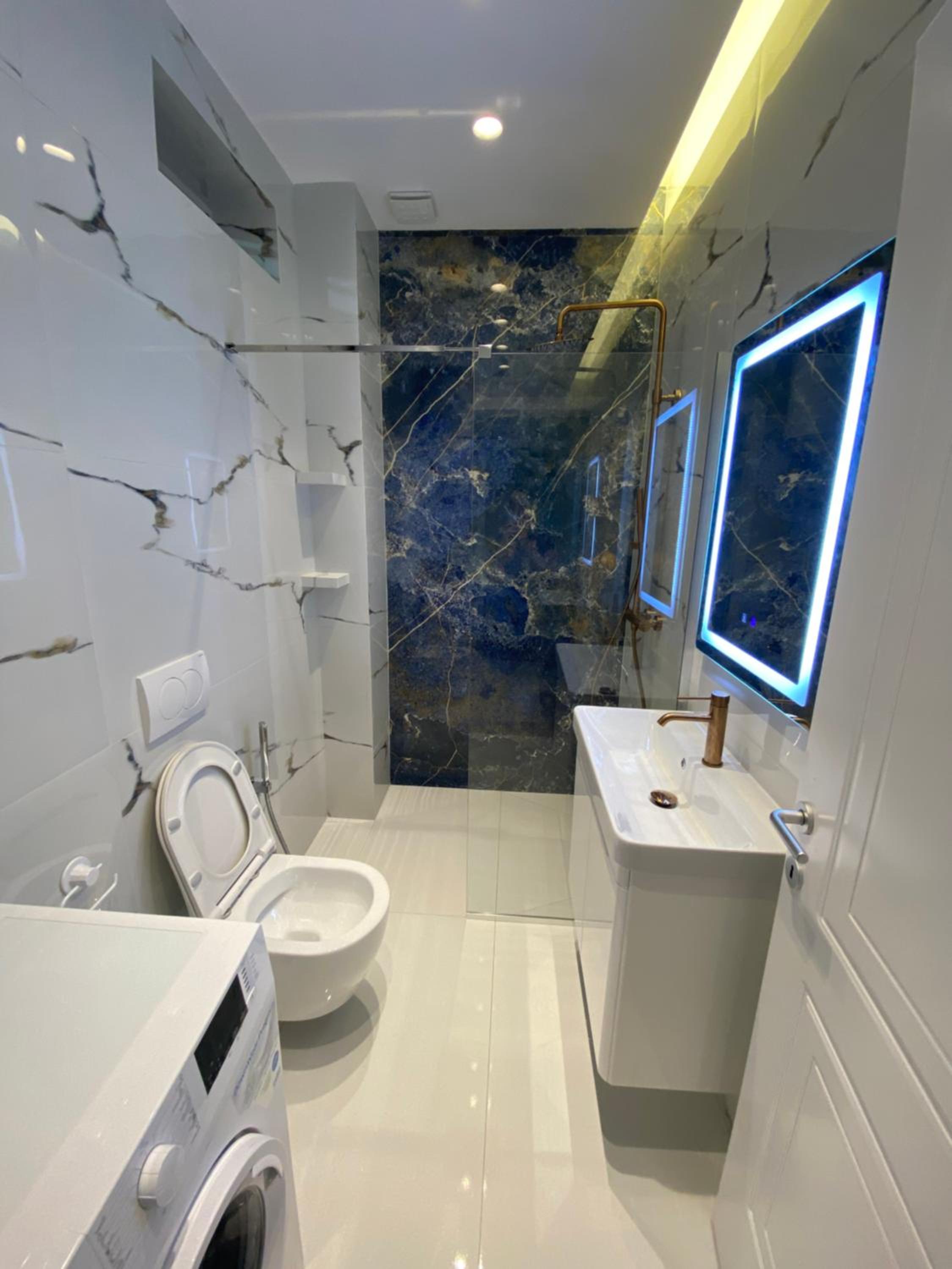 Art crafted flat in city center photo 4