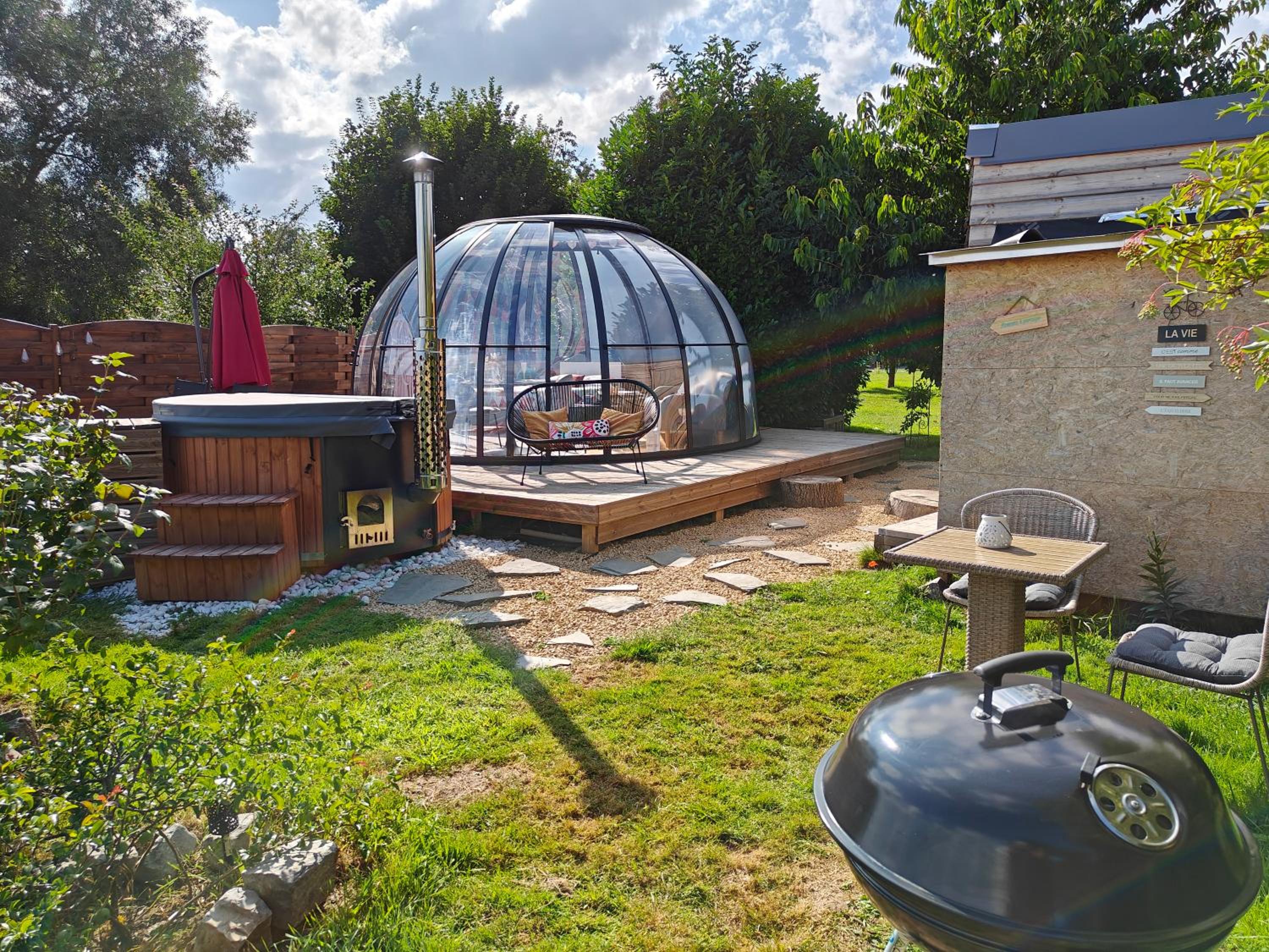 Sphair aux merveilles - Dôme romantique avec vue panoramique sur la nature