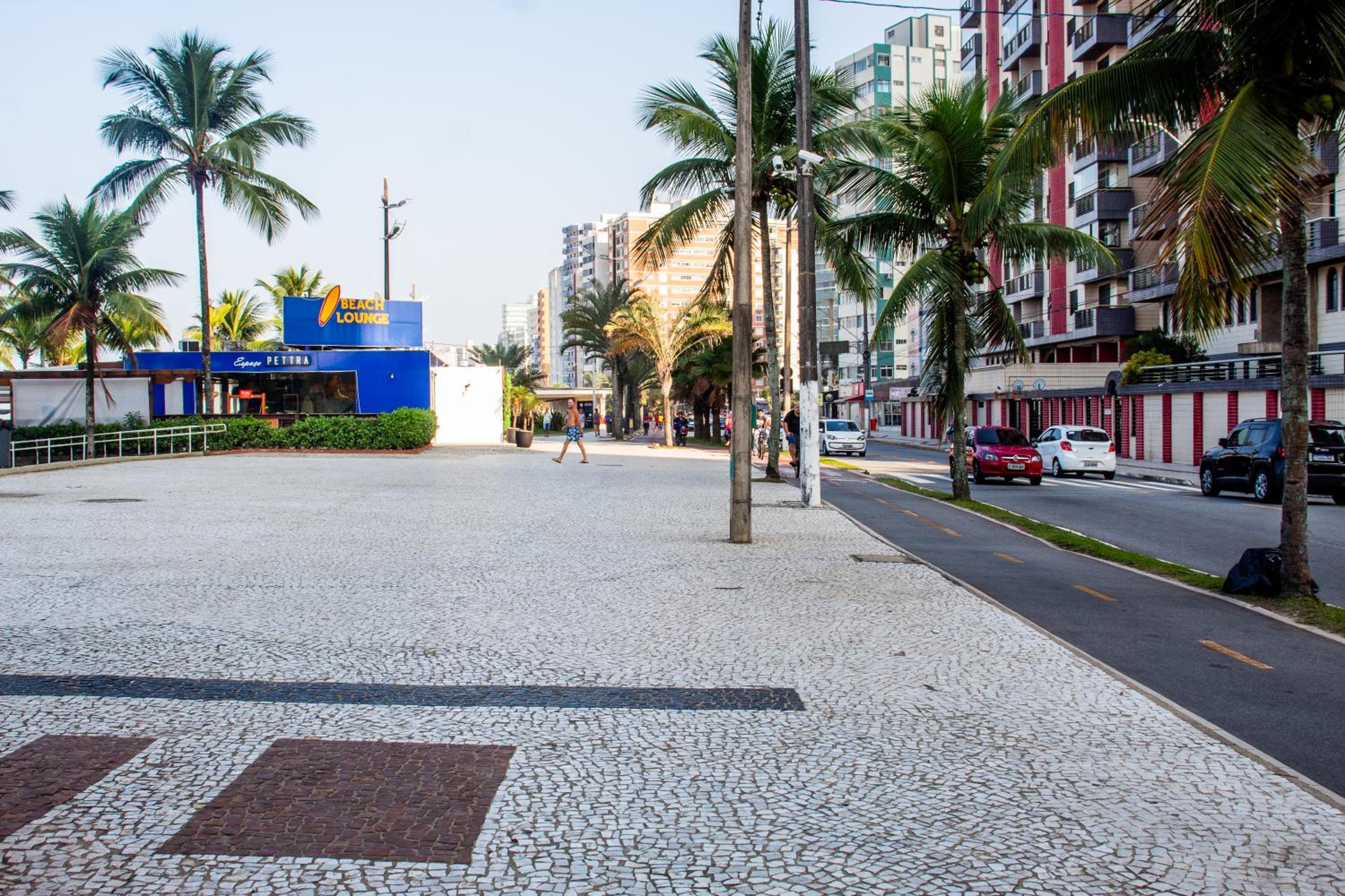 Apto Praia Grande (Guilhermina)