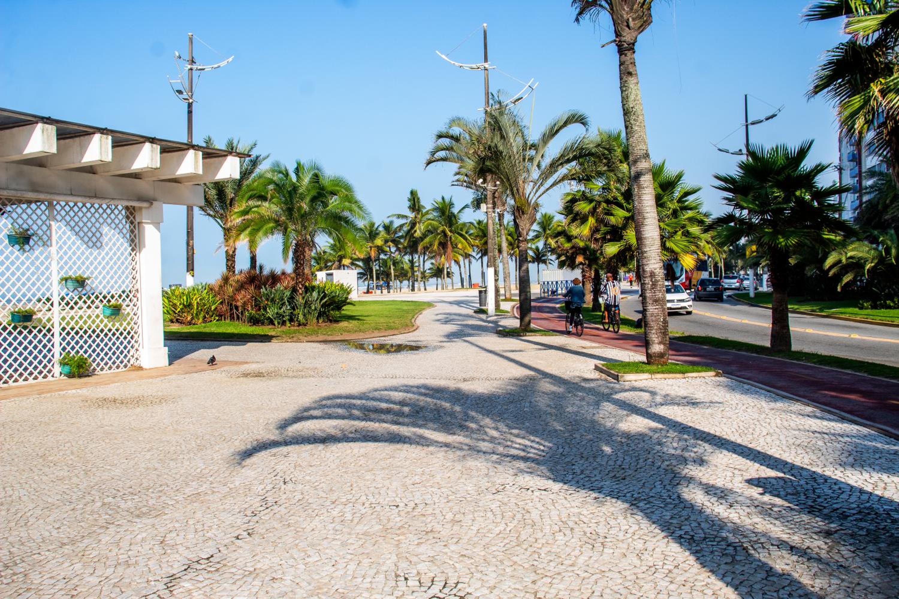 Apto Praia Grande (Guilhermina)