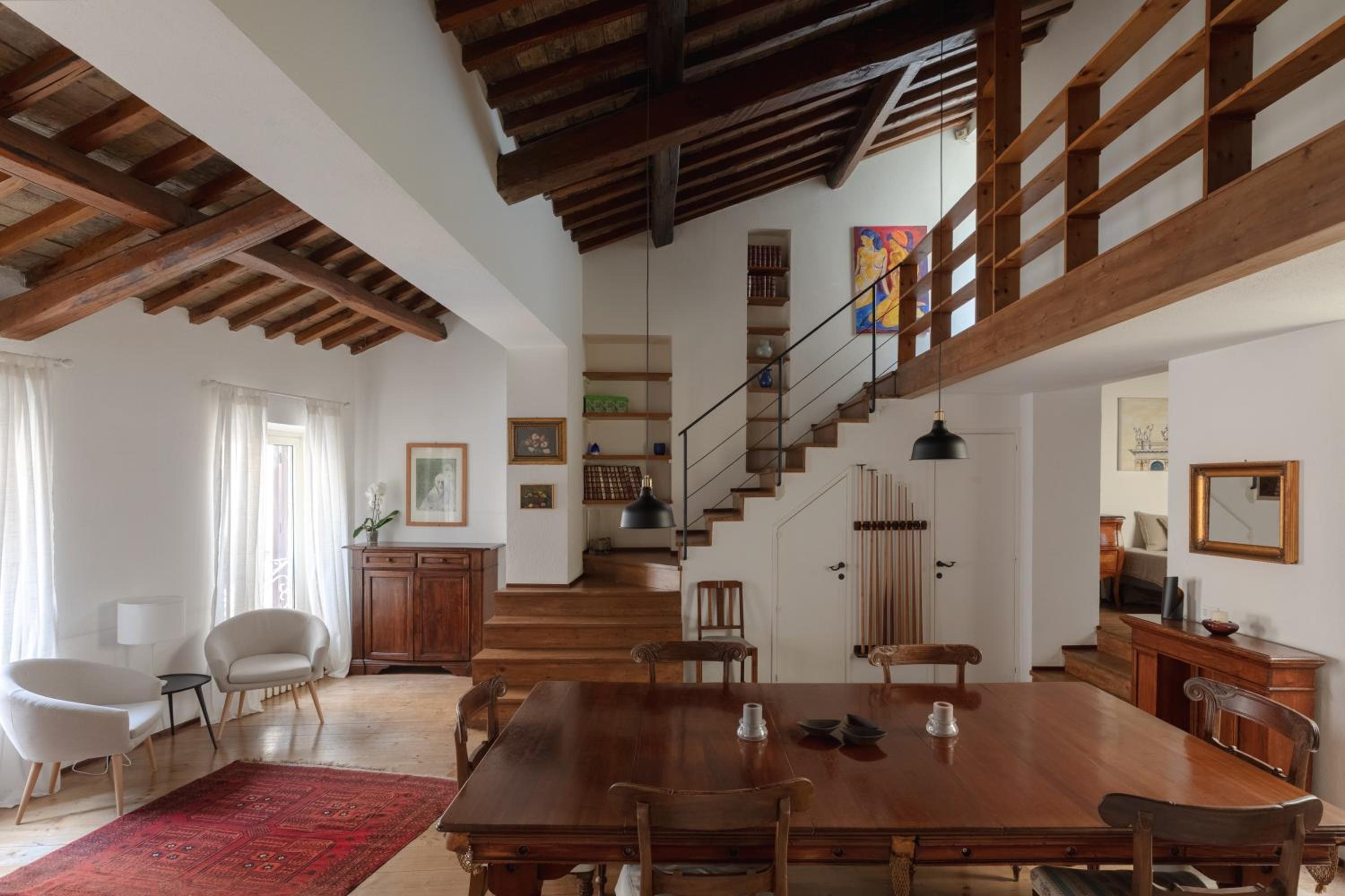Classic and chic apartments in Trastevere