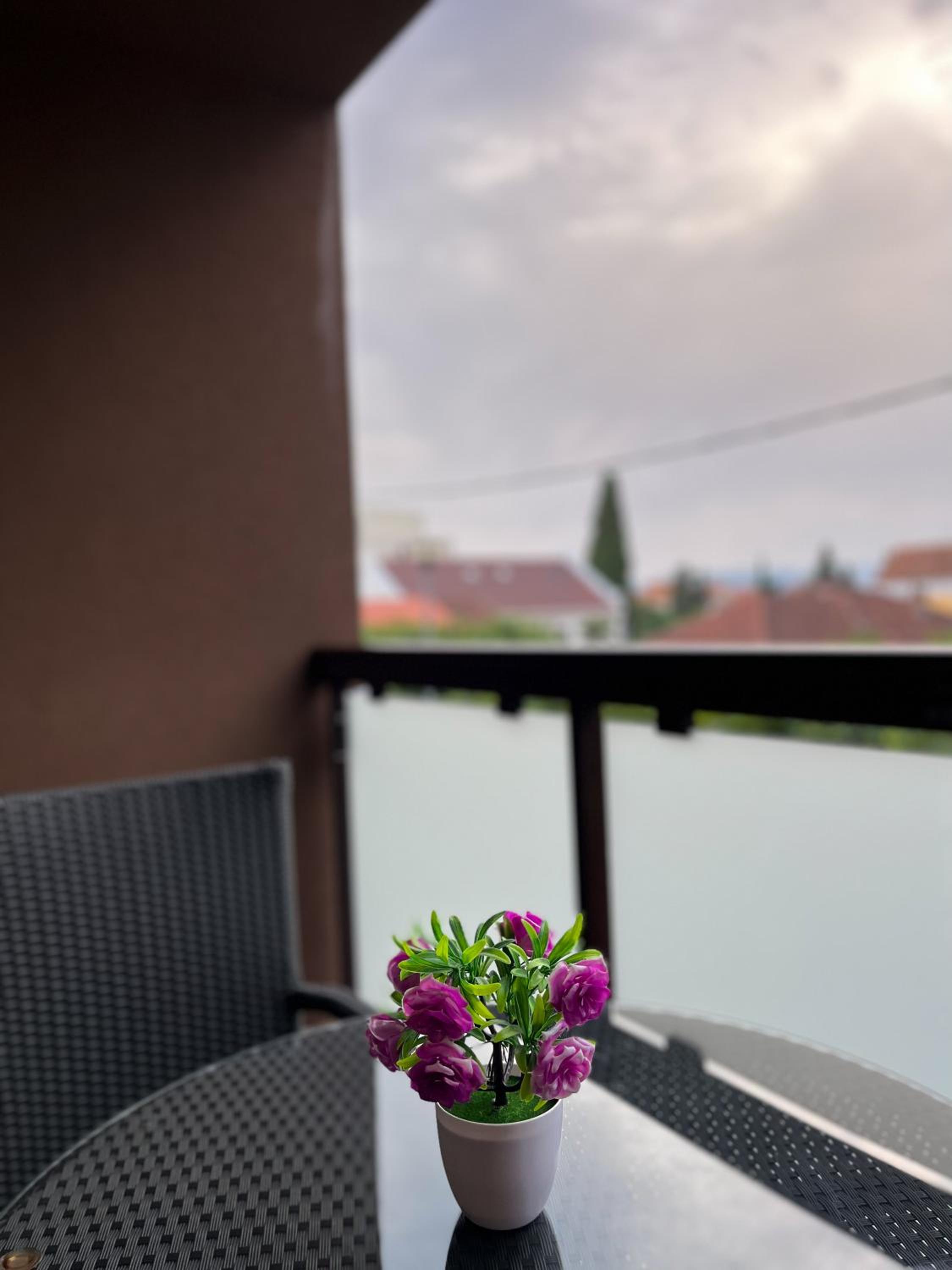 Apartman Tinaa