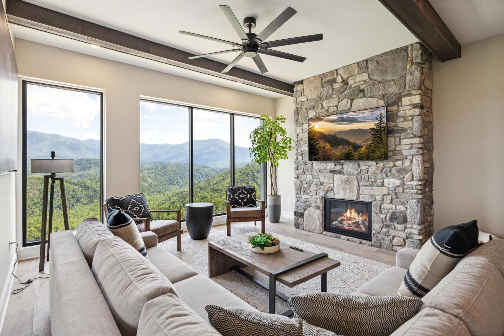 Highlands of the Smokies 501PH 3br view 4