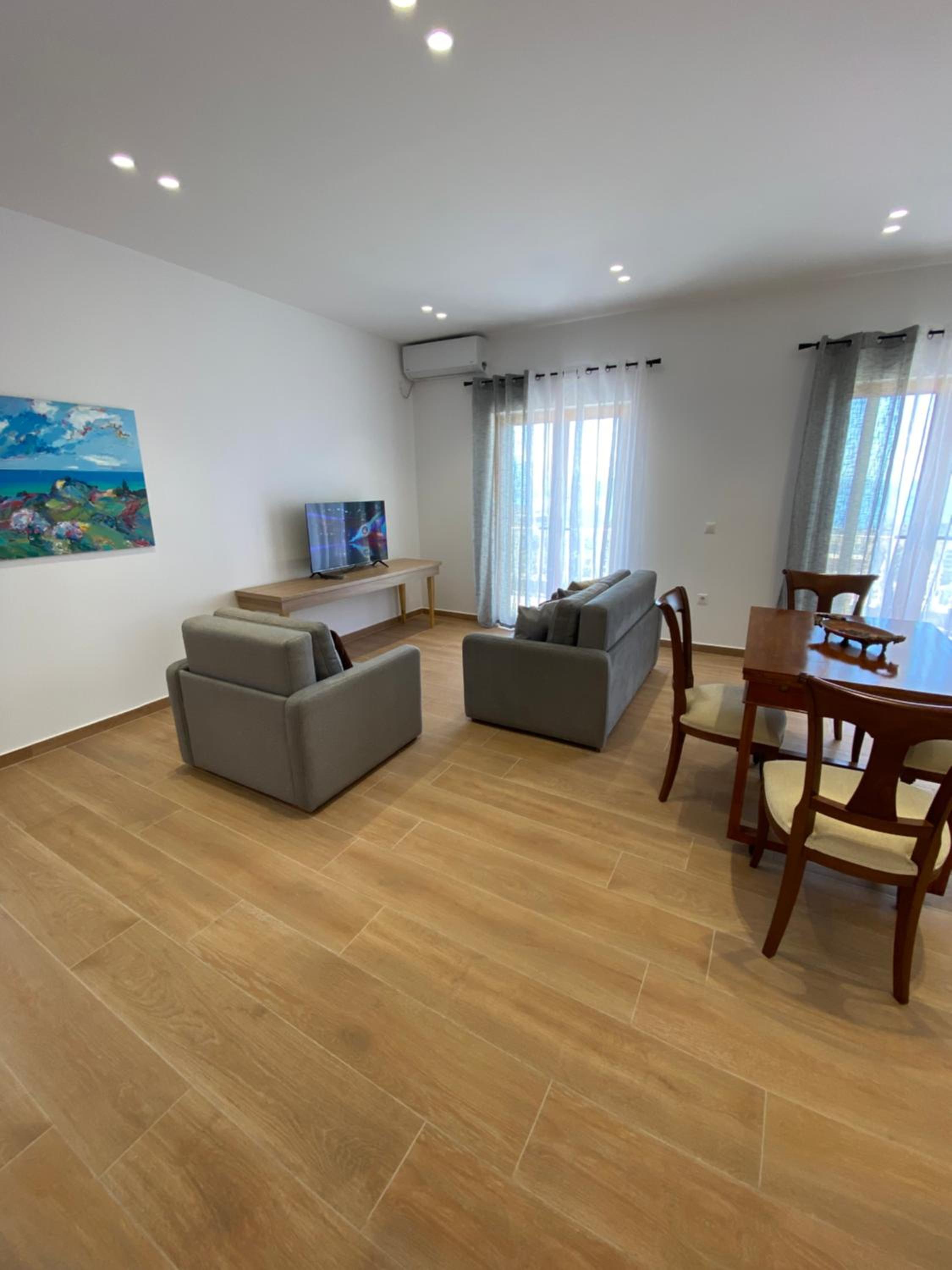 Suit yourself apartment