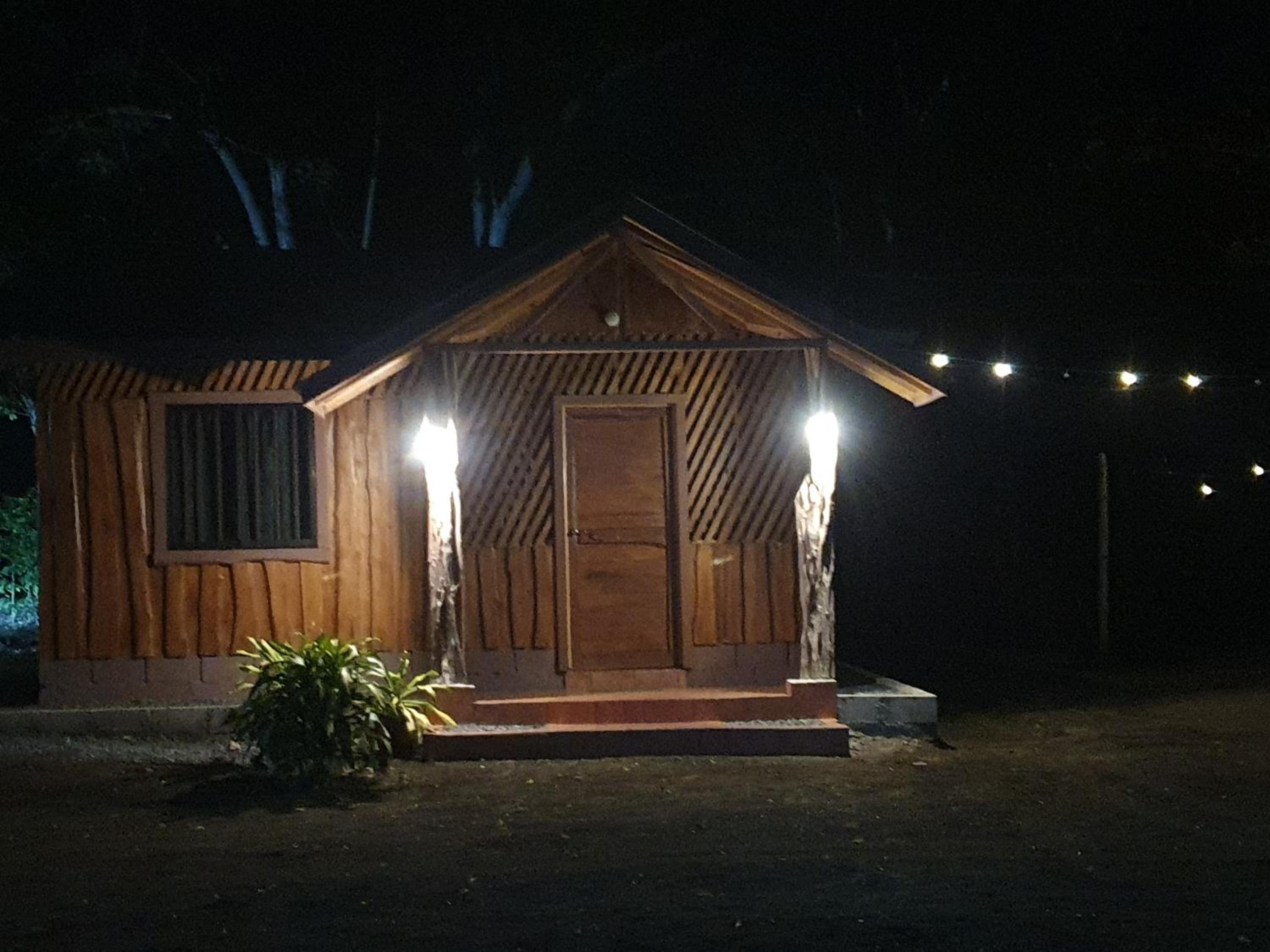 Manzanillo Ecolodge