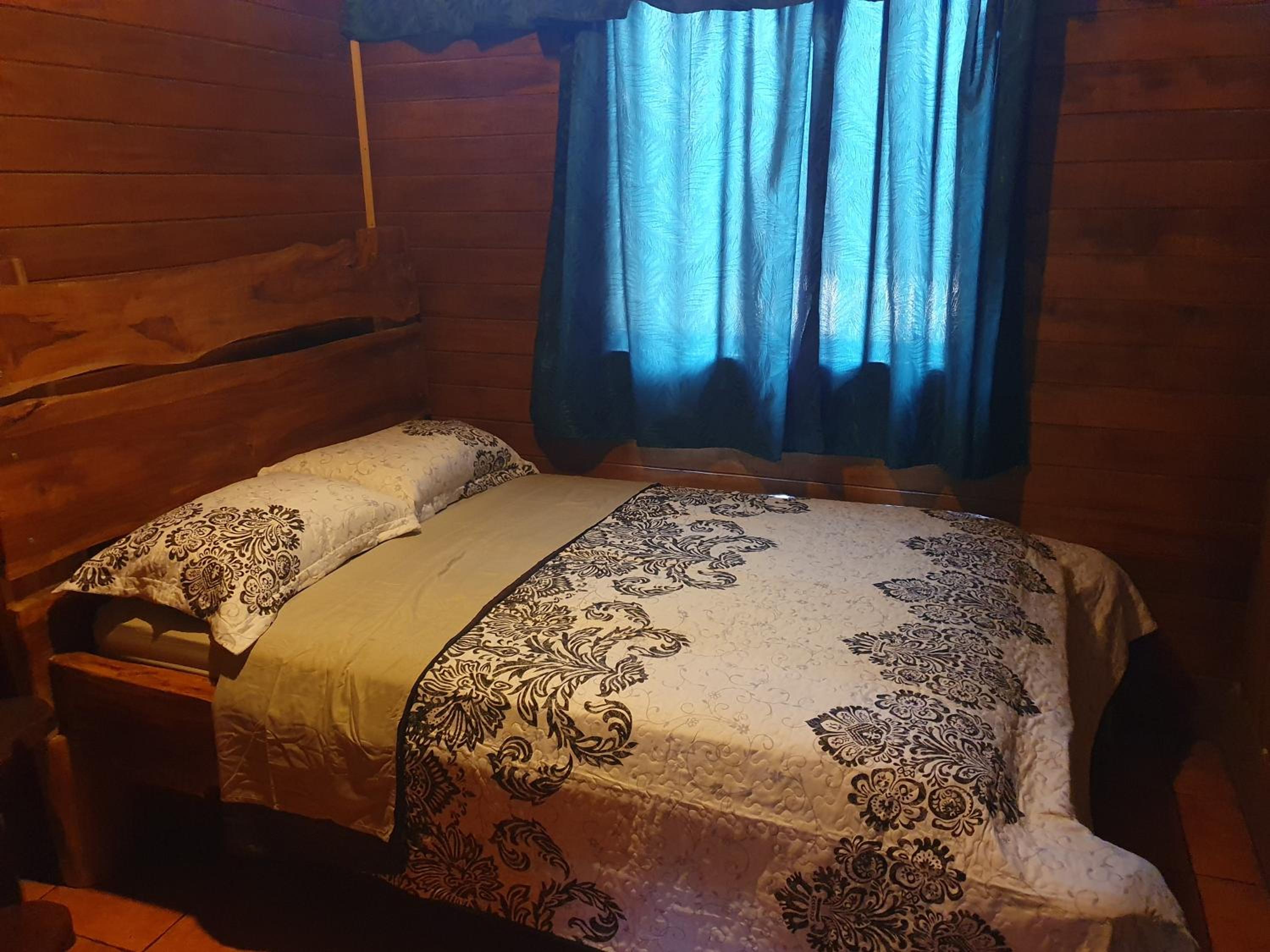 Manzanillo Ecolodge