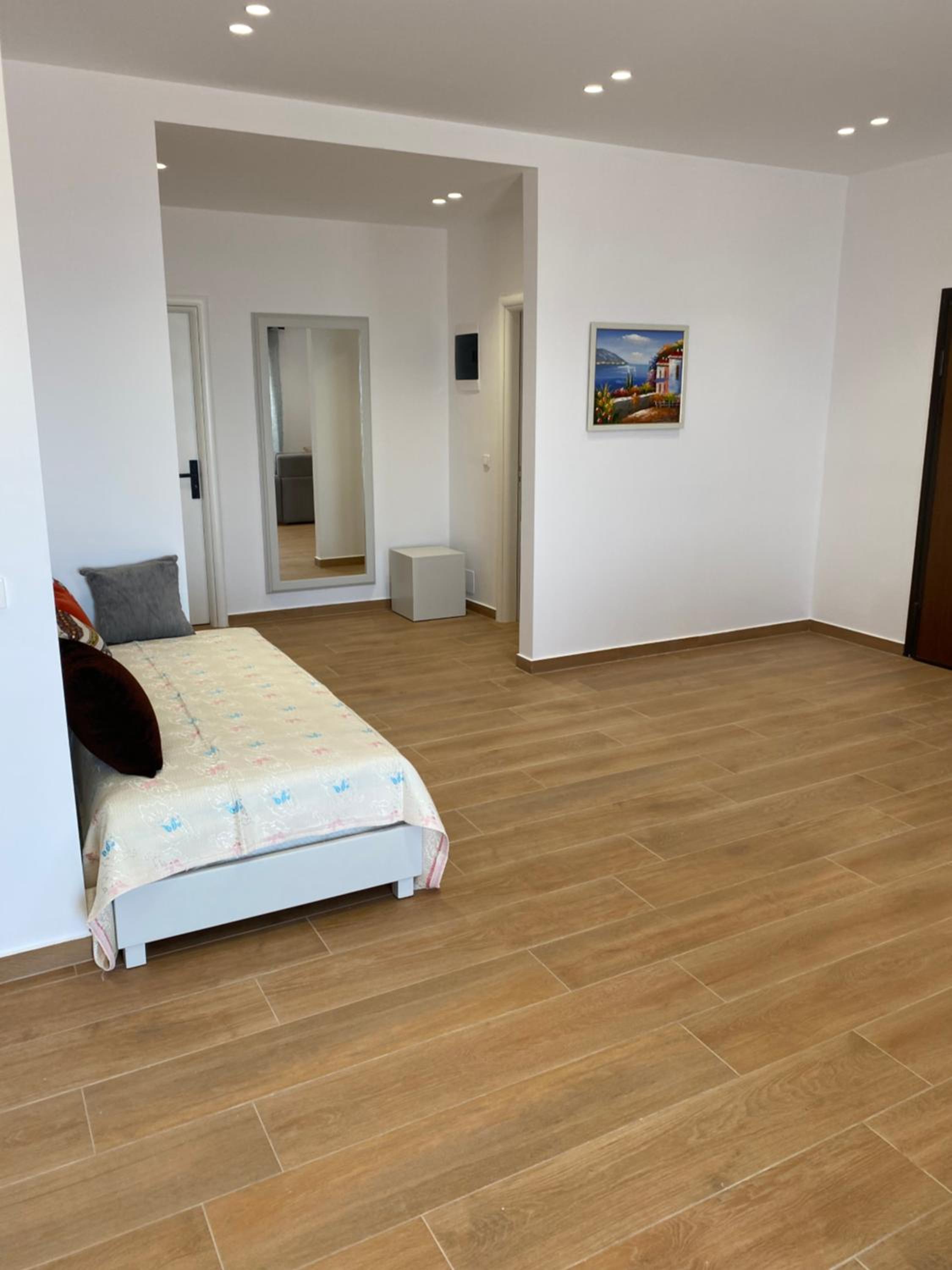 Suit yourself apartment