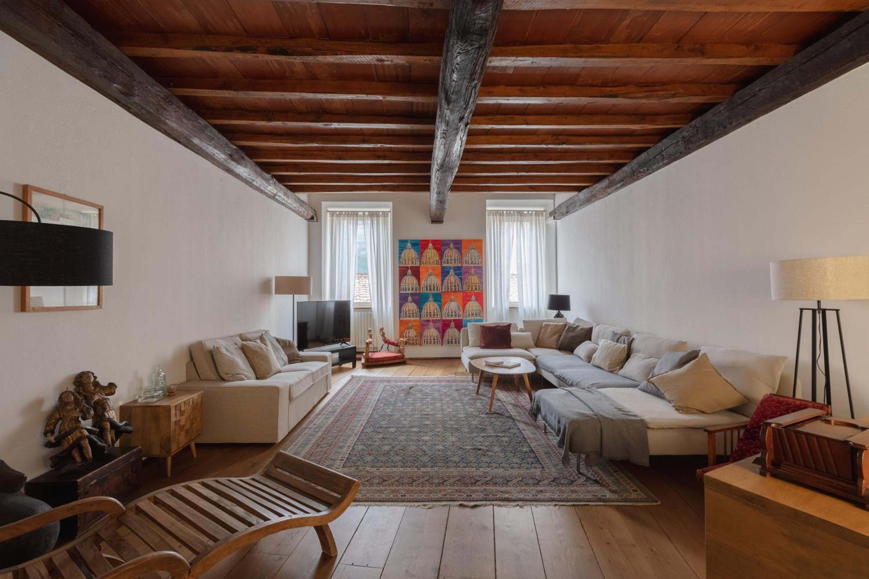 Classic and chic apartments in Trastevere