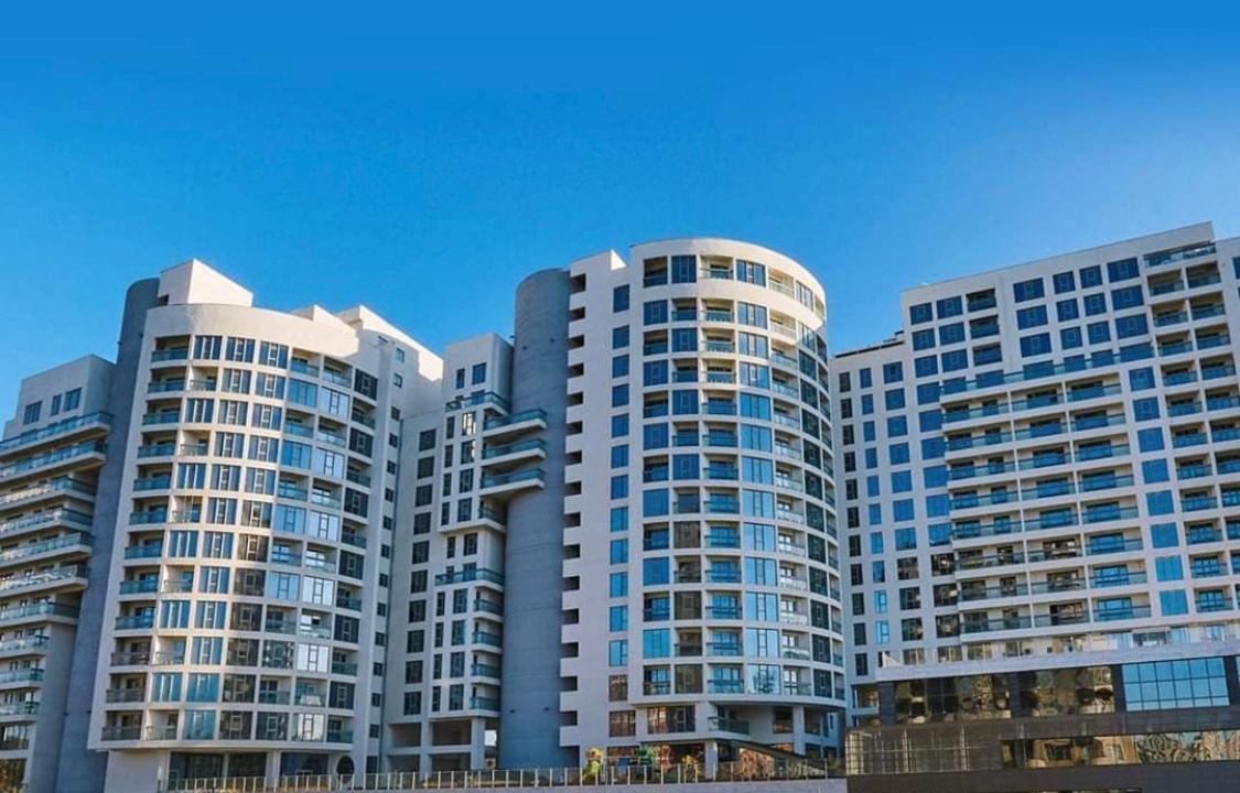Cozy 1 Br apartment In Prestigious Building