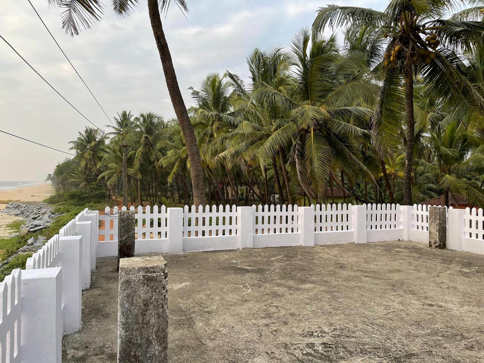 Yashasvi- Sea View Cottage