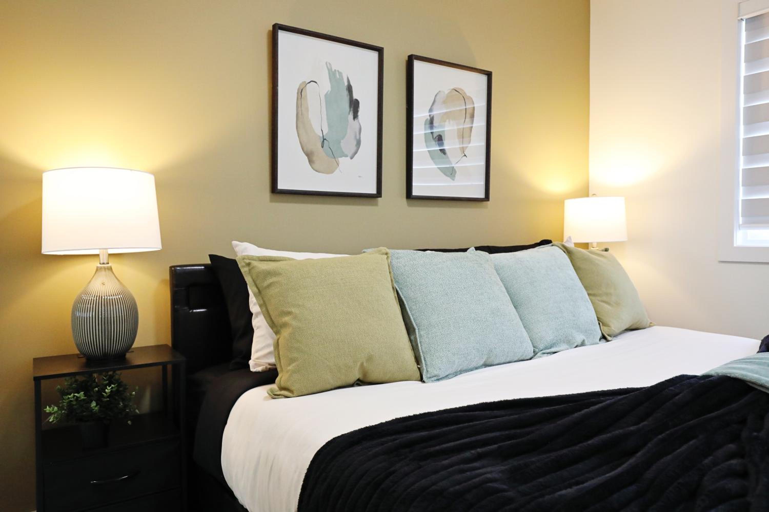 Elegant Retreat with King Beds,Golf,Disney,Near WEM