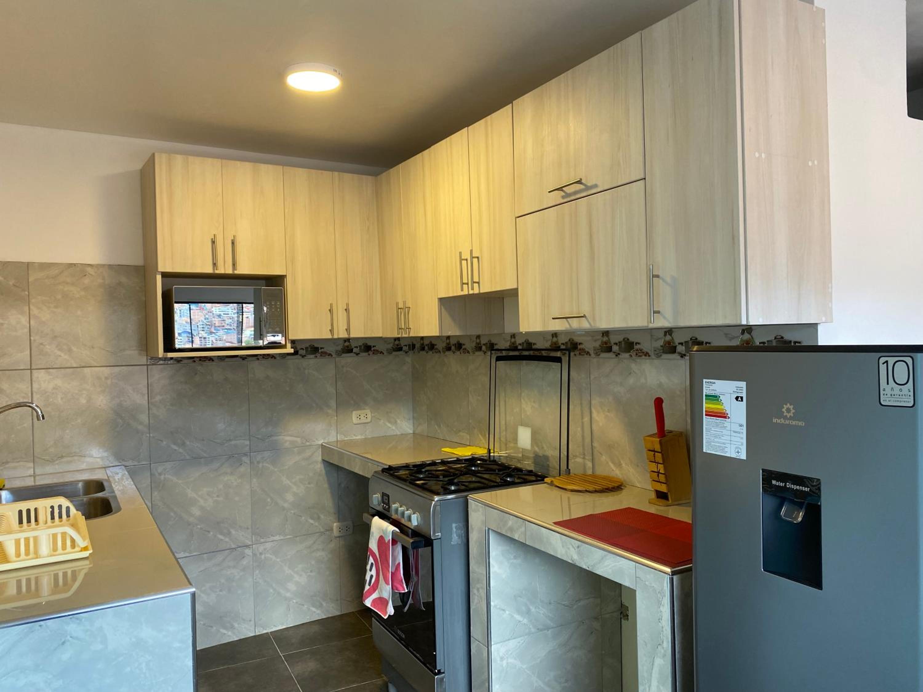 Photo 10