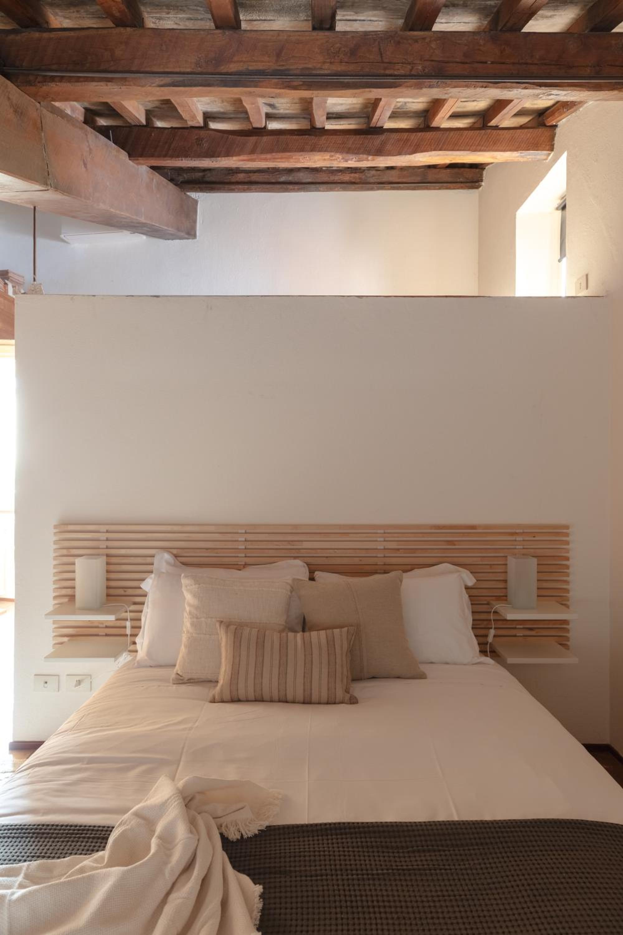Classic and chic apartments in Trastevere