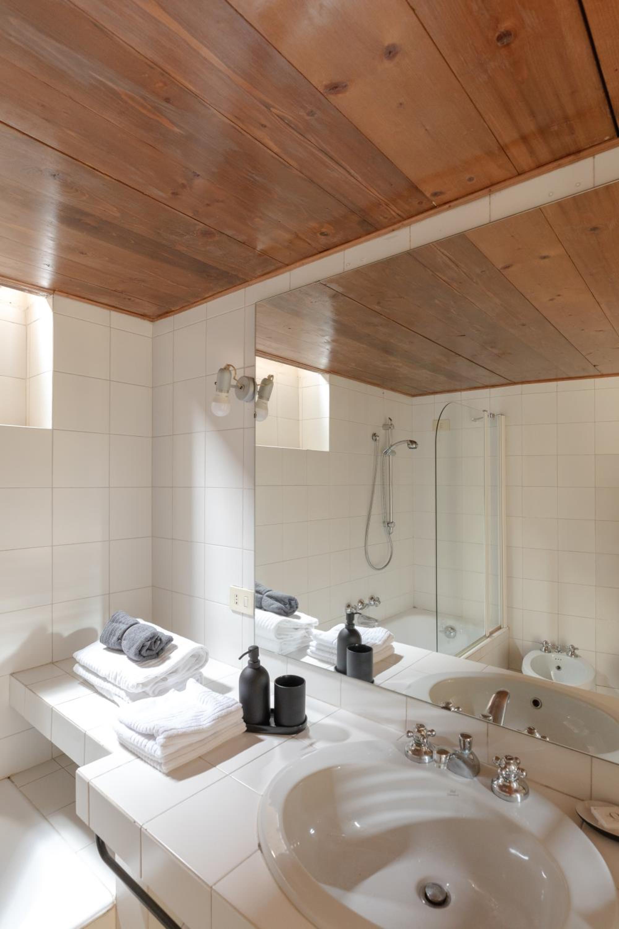 Classic and chic apartments in Trastevere