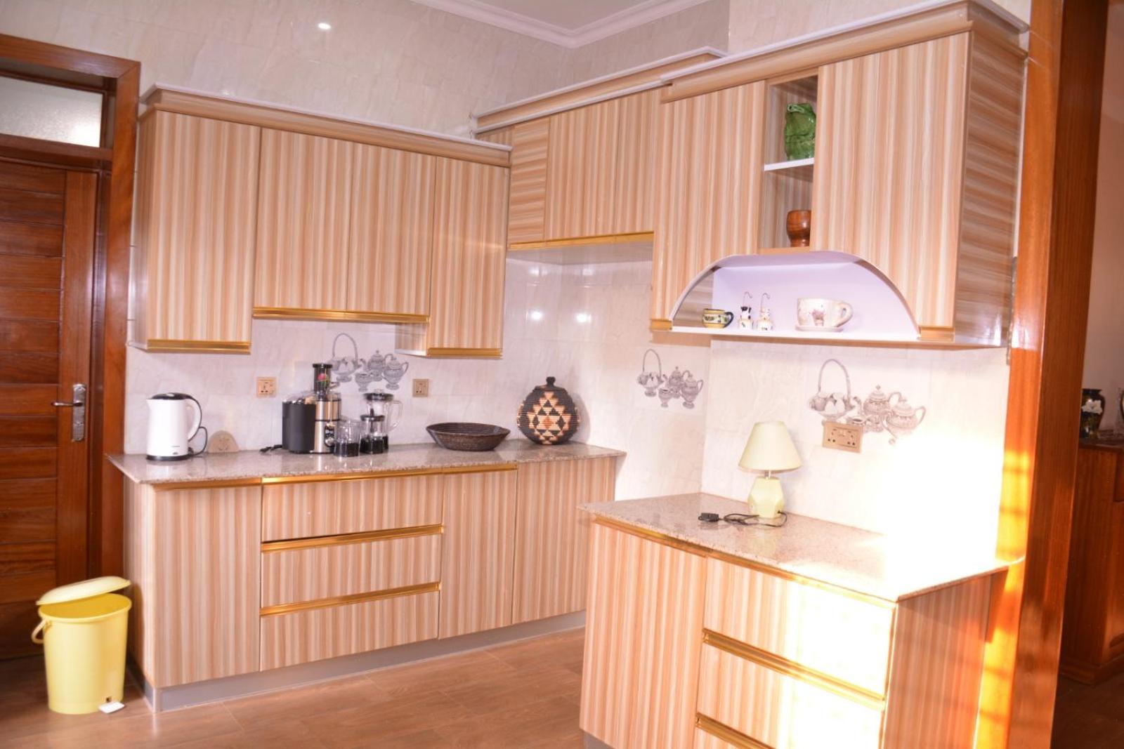 THE PLANET Apartments