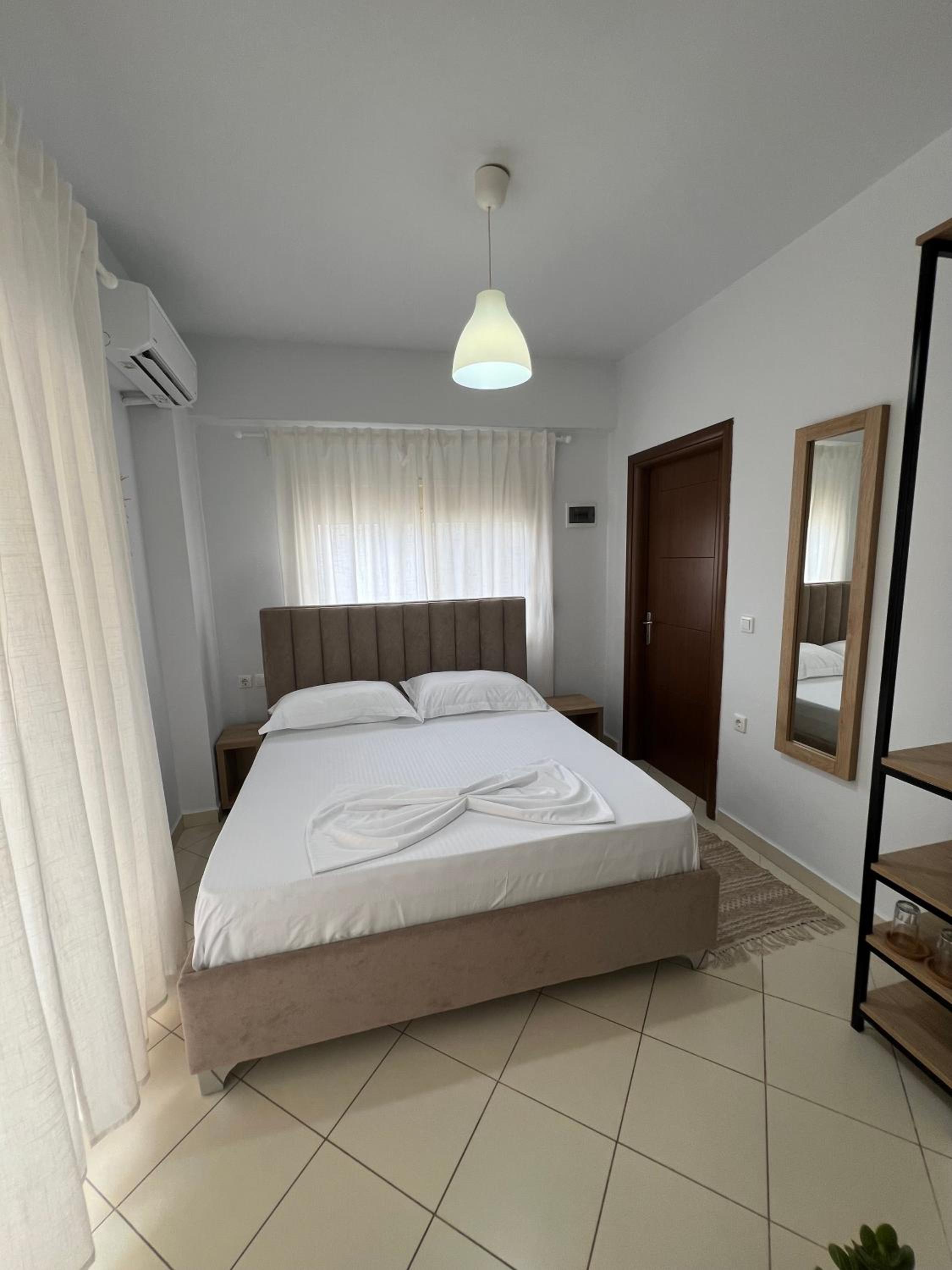Helios Rooms