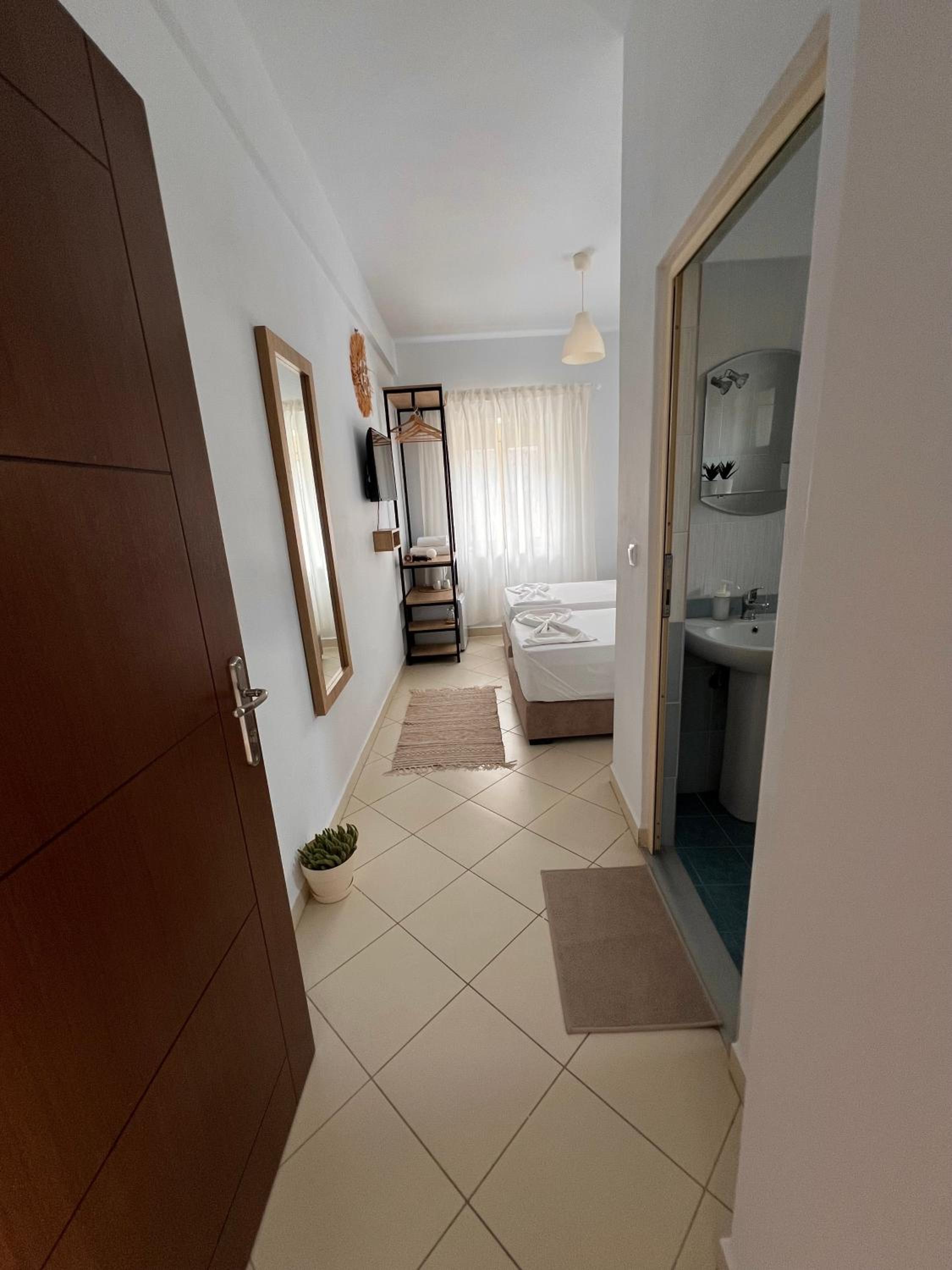 Helios Rooms