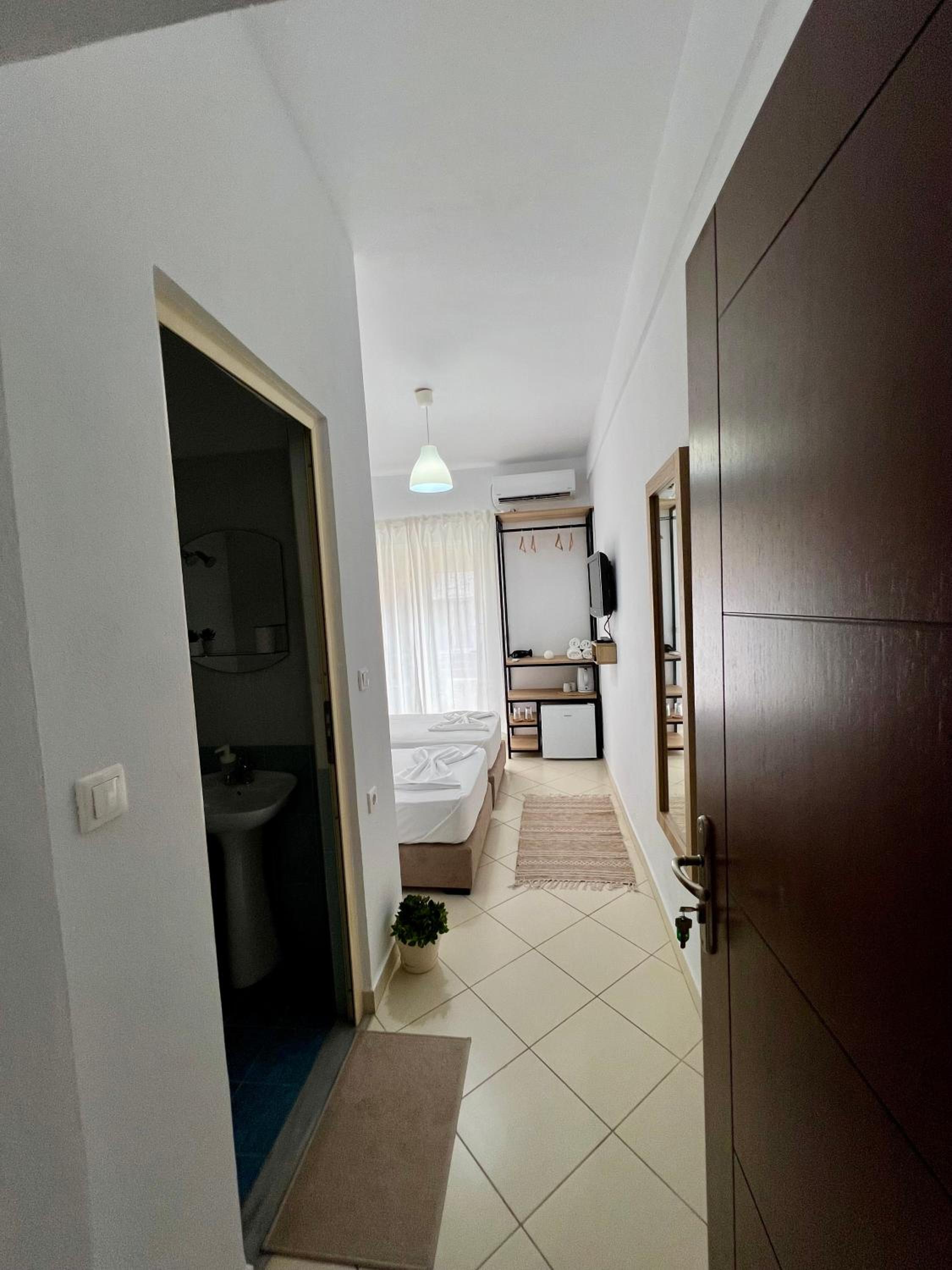 Helios Rooms