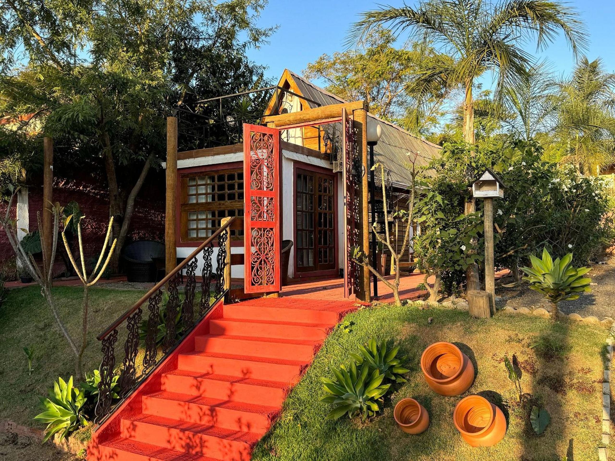 Divina Cabana - Lago Corumbá IV - Alexânia (GO)
