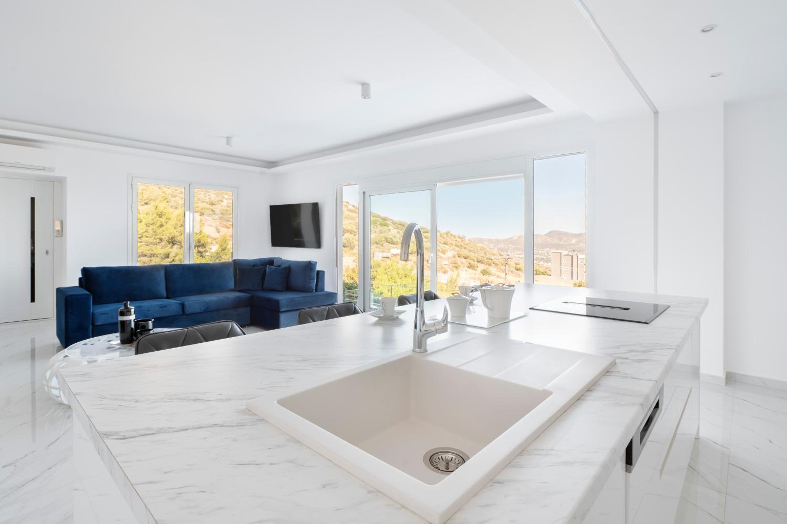 Luxury Sea View Residence with pool -Attika Riviera
