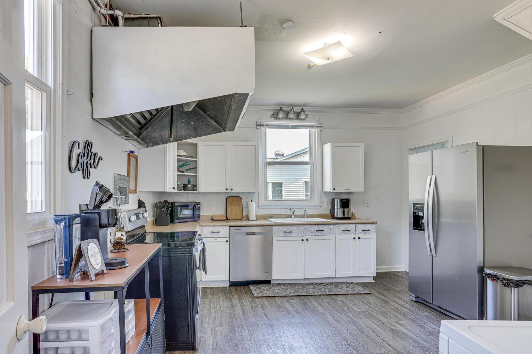 Historic Highland-Game Room & King Beds Entire Home view 3