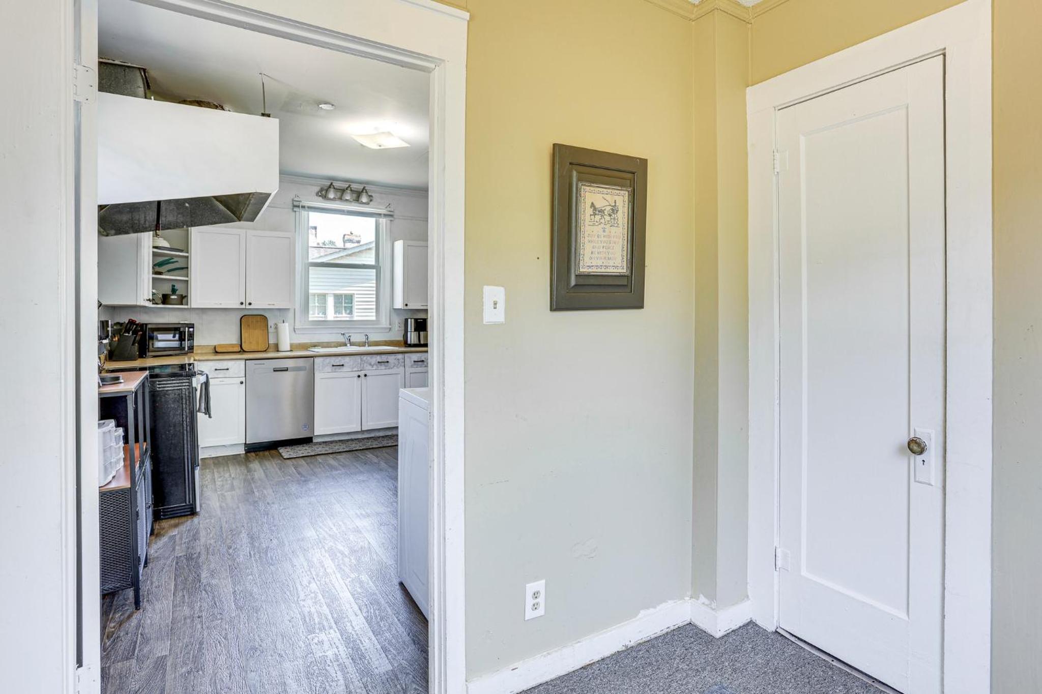 Historic Highland-Game Room & King Beds Entire Home view 4