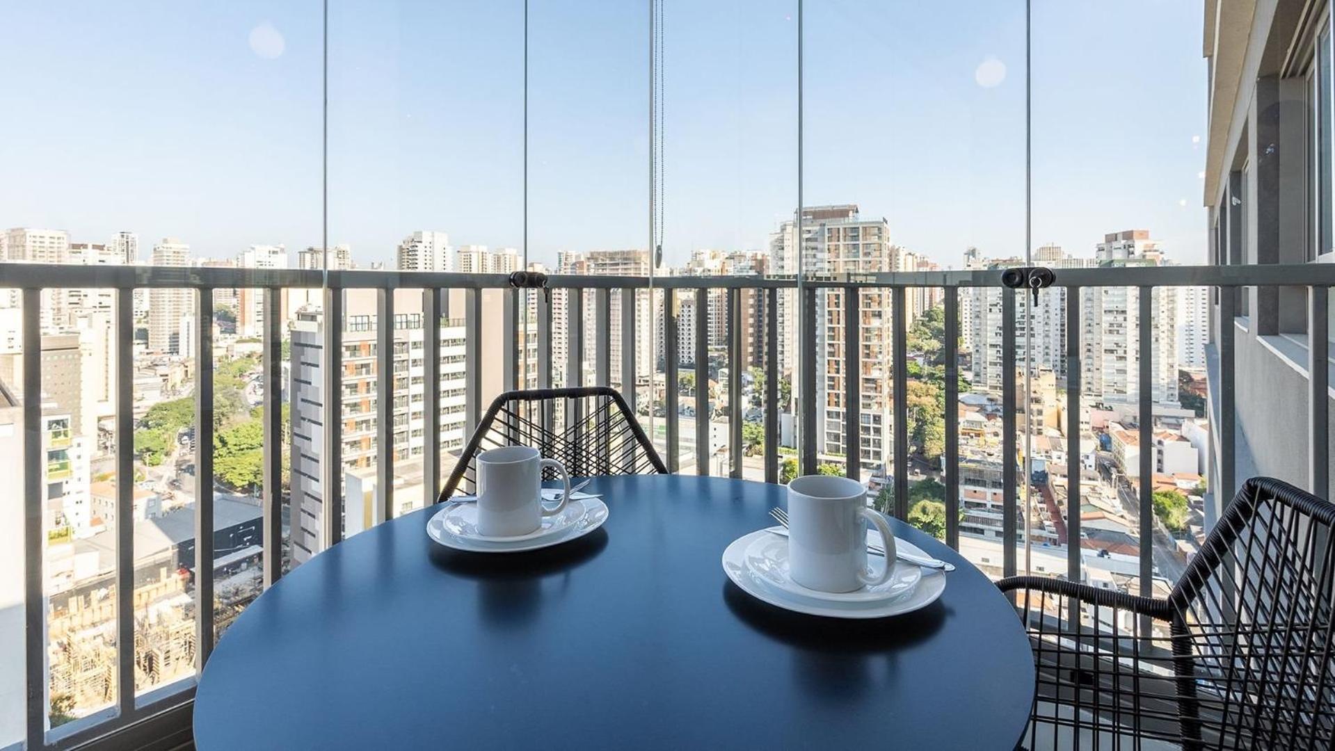 Studios Novíssimos com Piscina no Rooftop e vista para o Allianz Parque