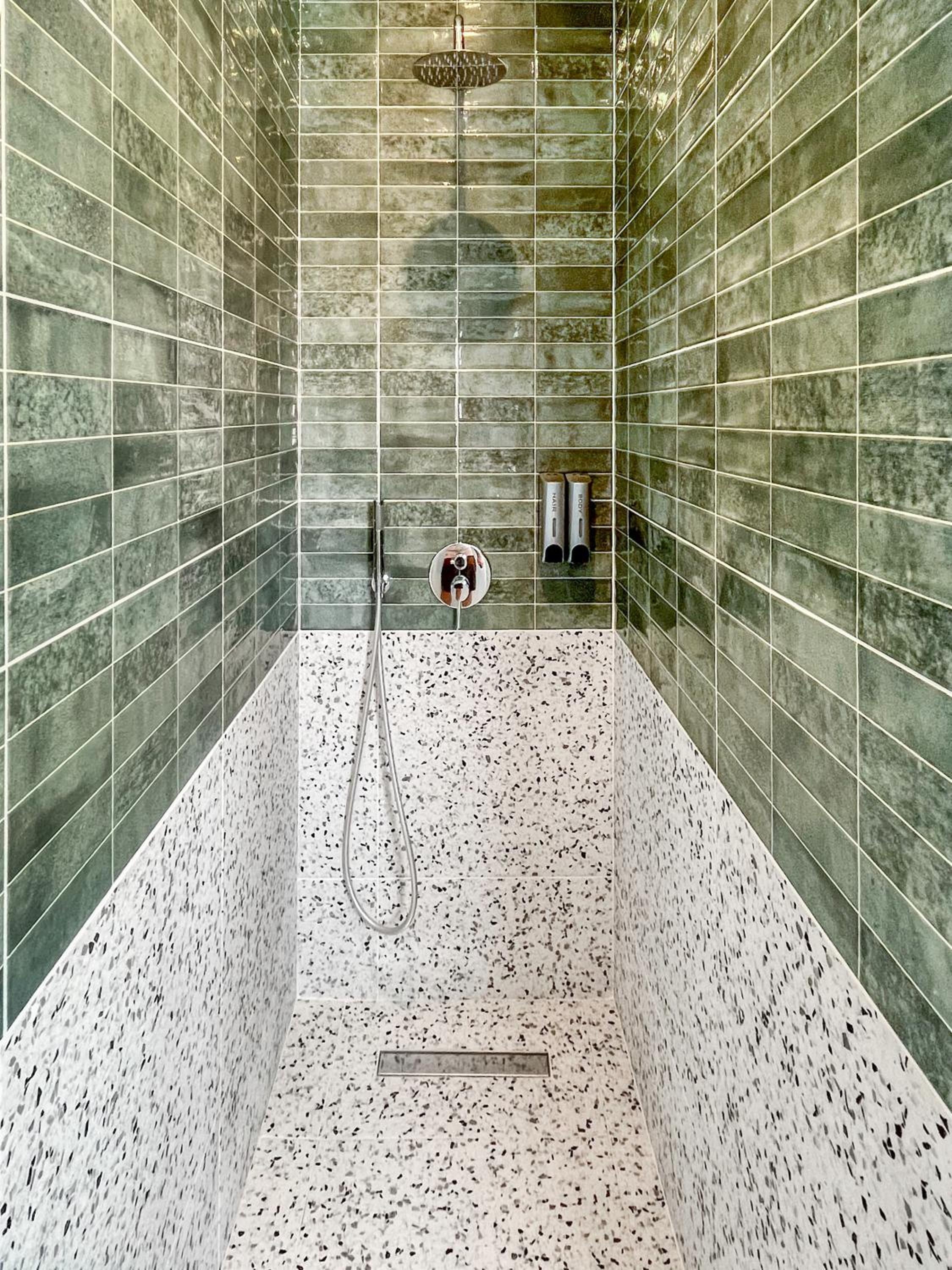 Terrazzo style 2 bedroom 2bathroom Apartment