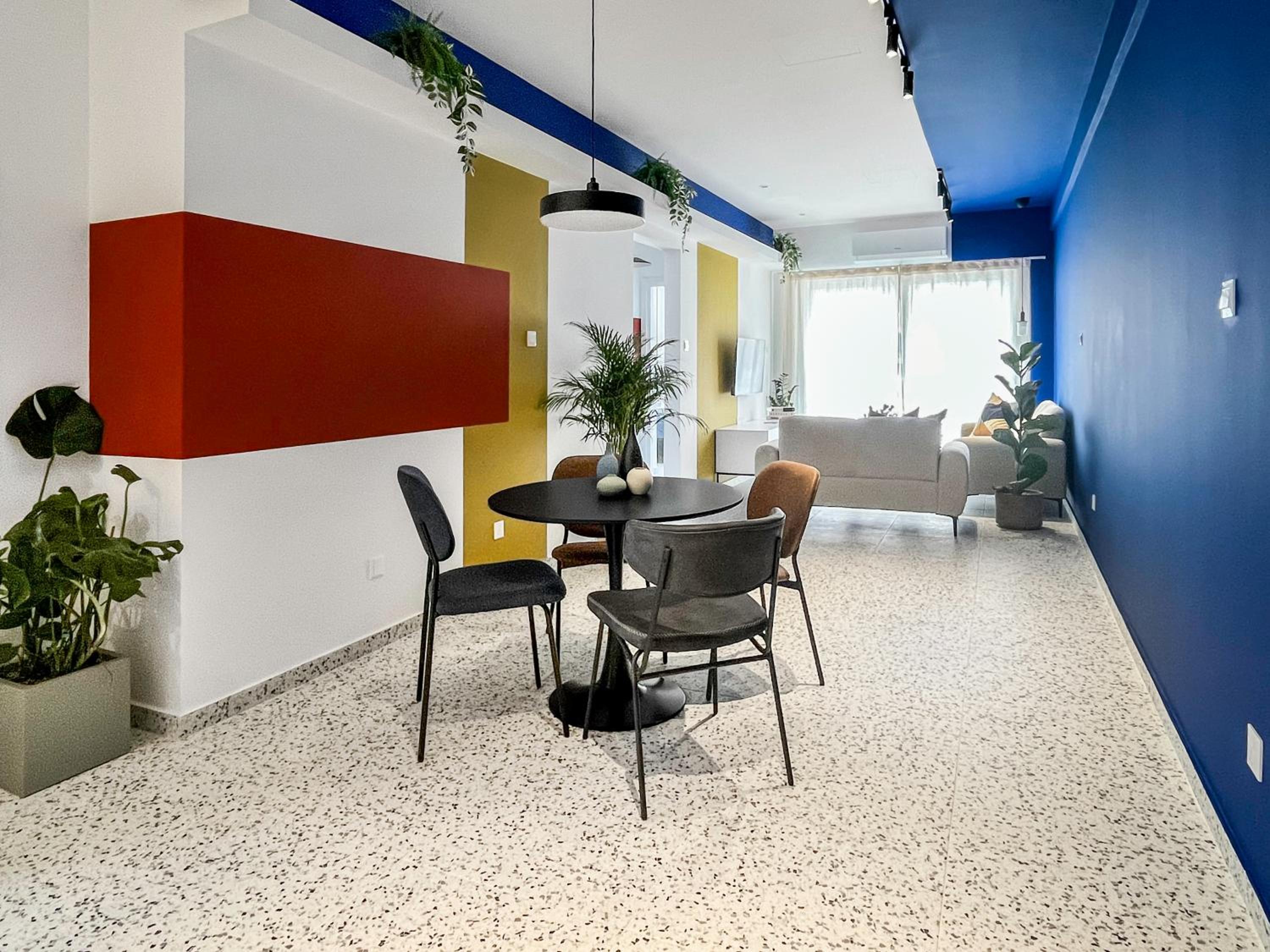 Terrazzo style 2 bedroom 2bathroom Apartment