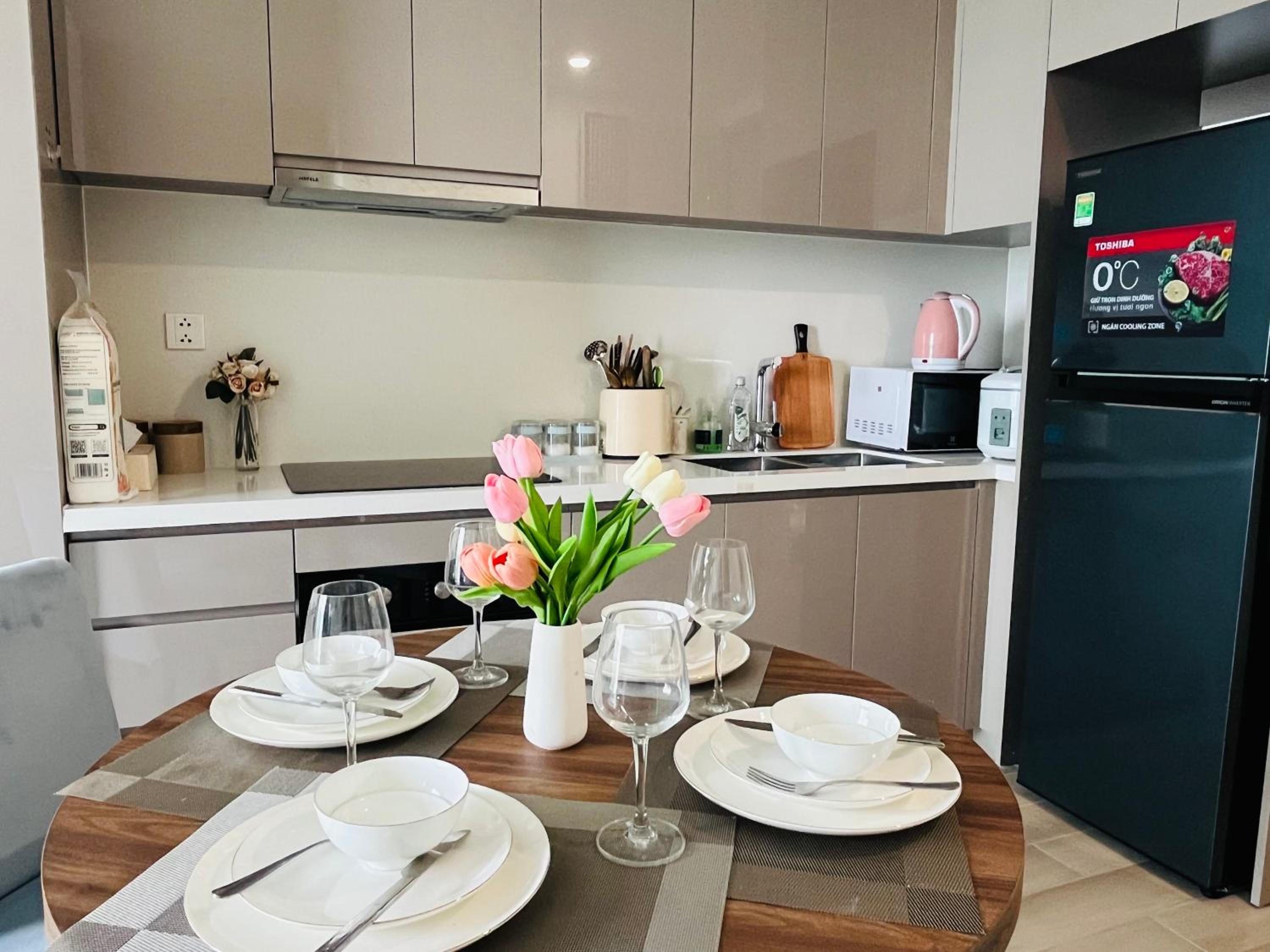 May Homes - Masterise Centre Point D view 3