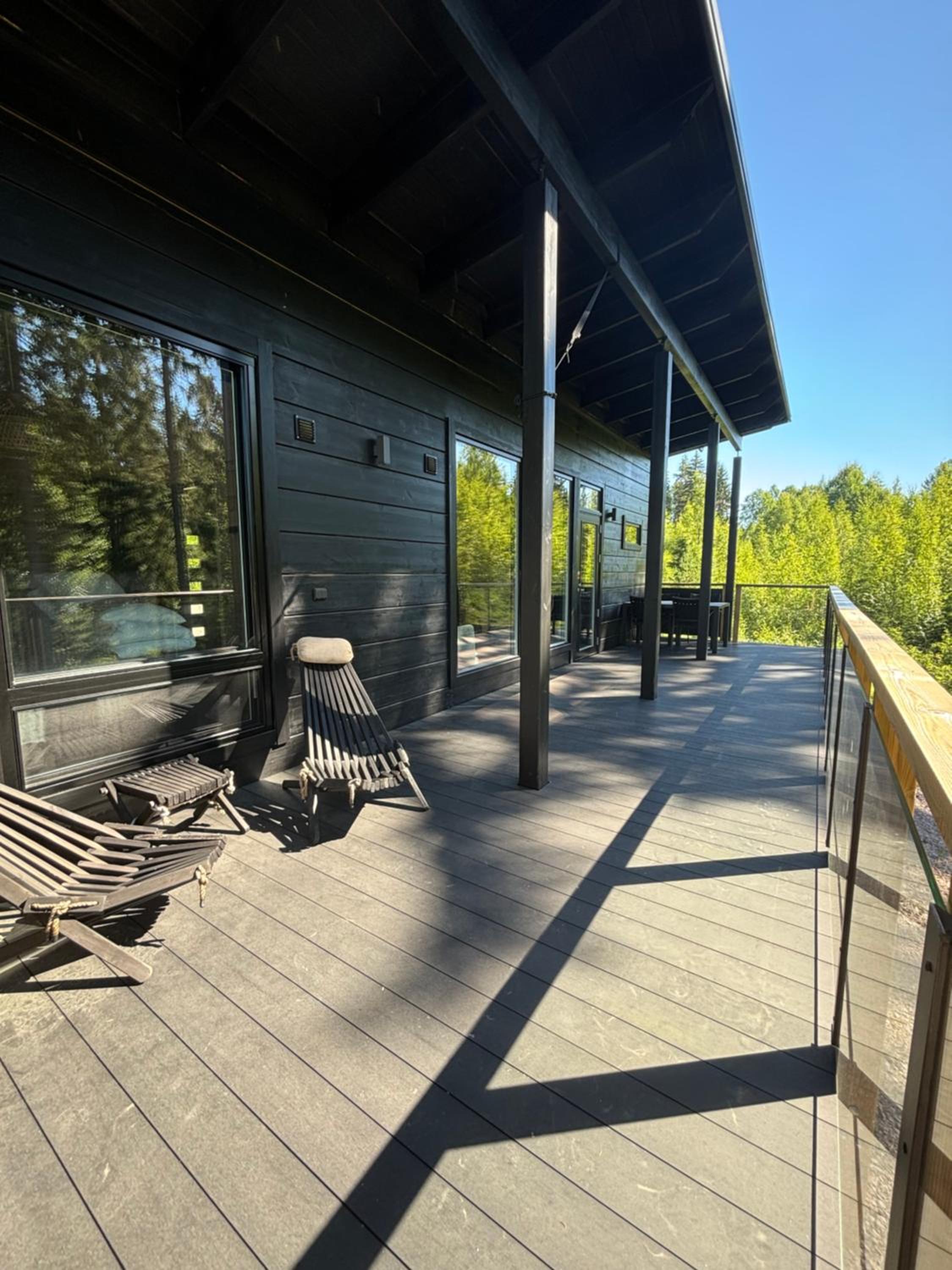 Black Cabin Vierumäki