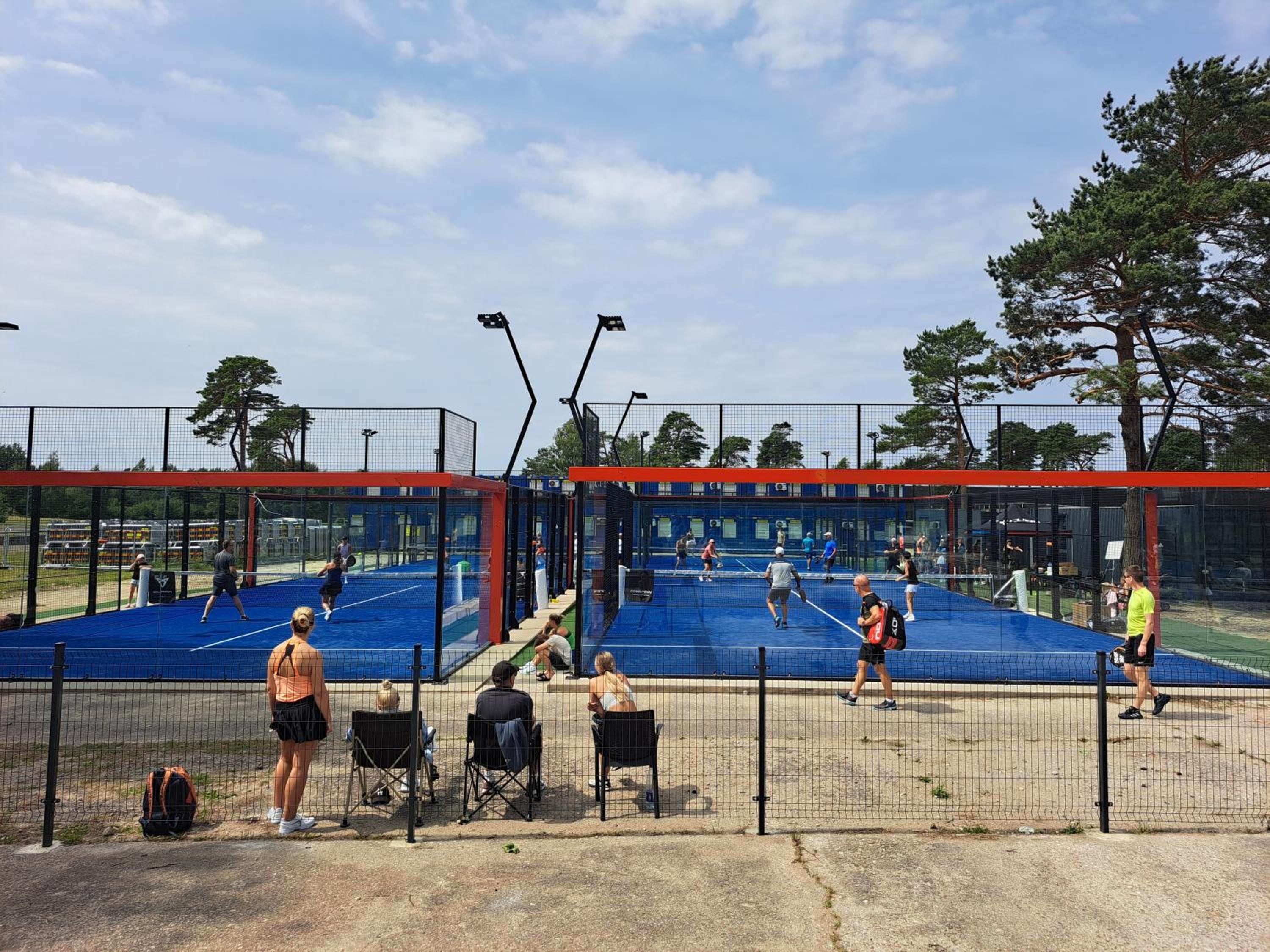 PADEL HAUSE 44 Lv view 3