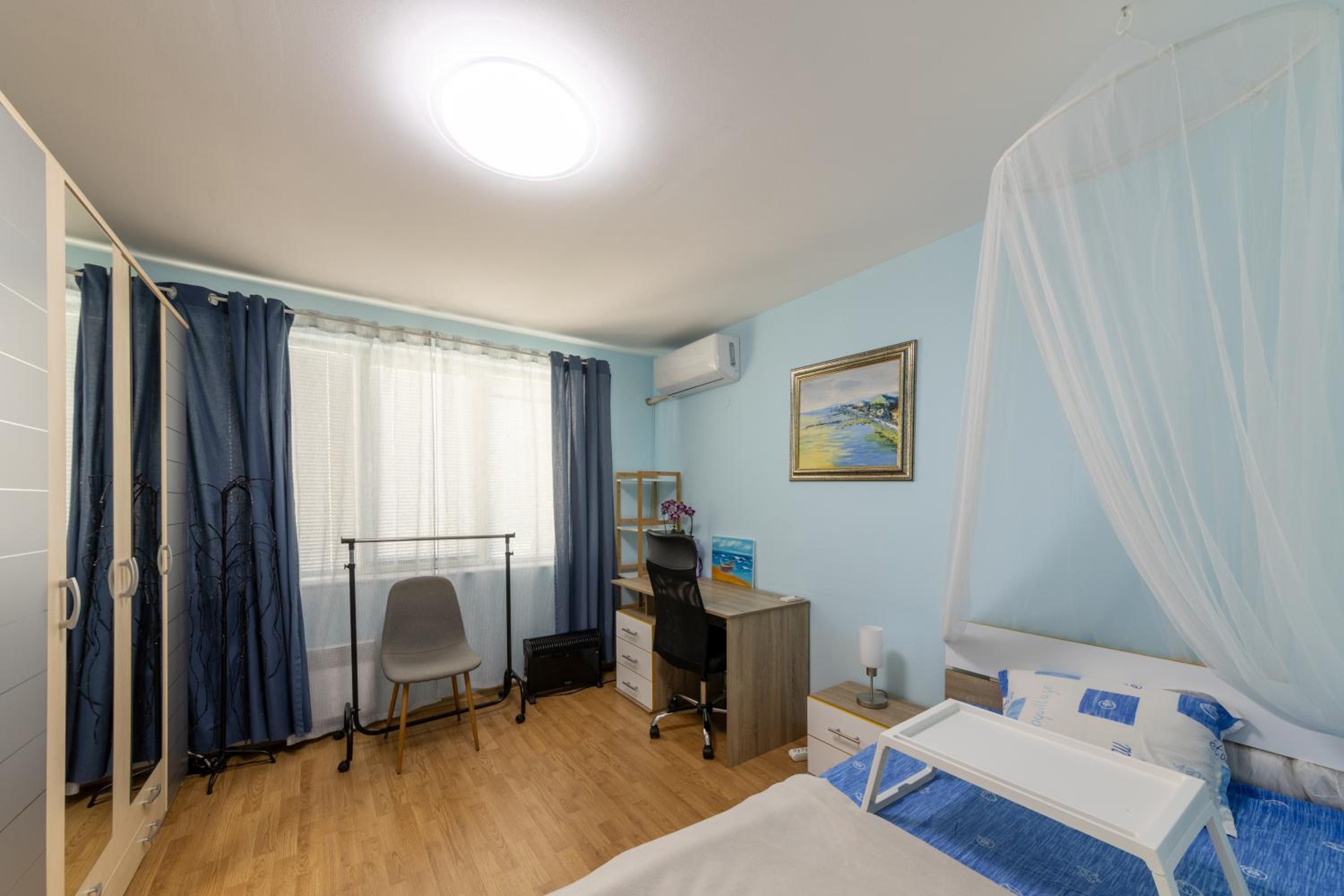 Central Oasis Apartment With 2 bedrooms