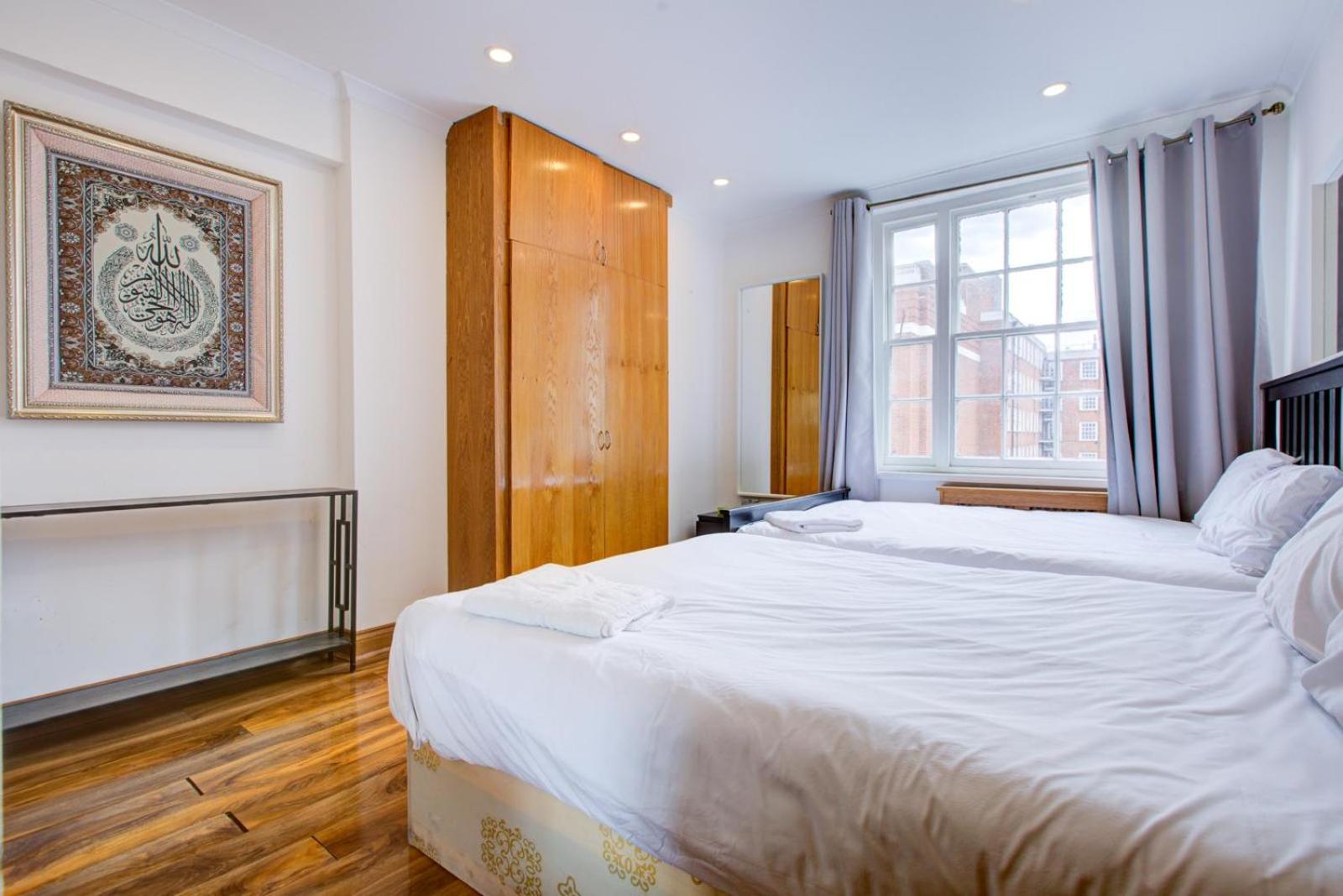 Marble Arch boutique Residence