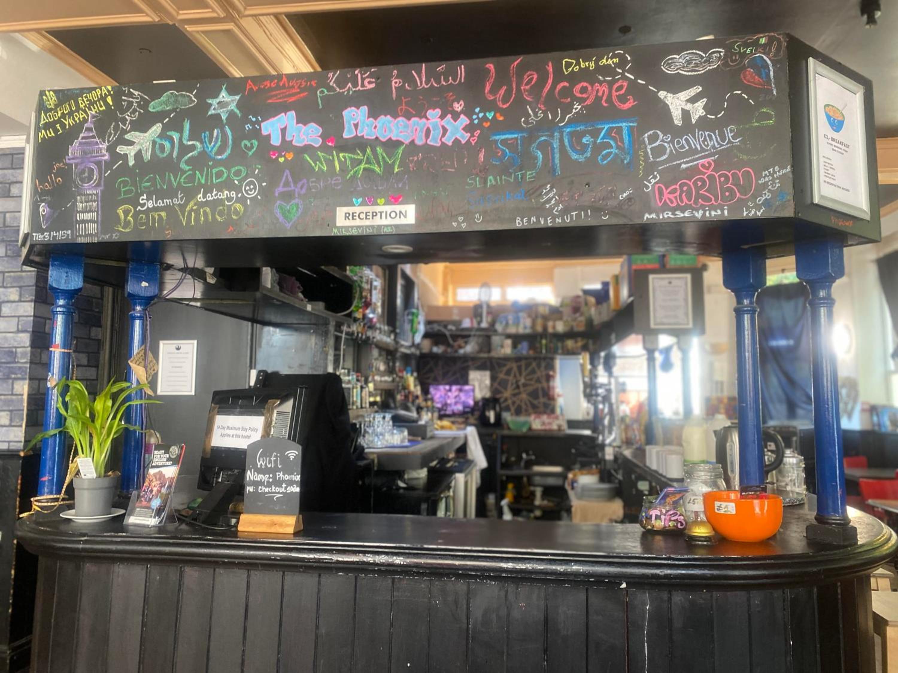 bar