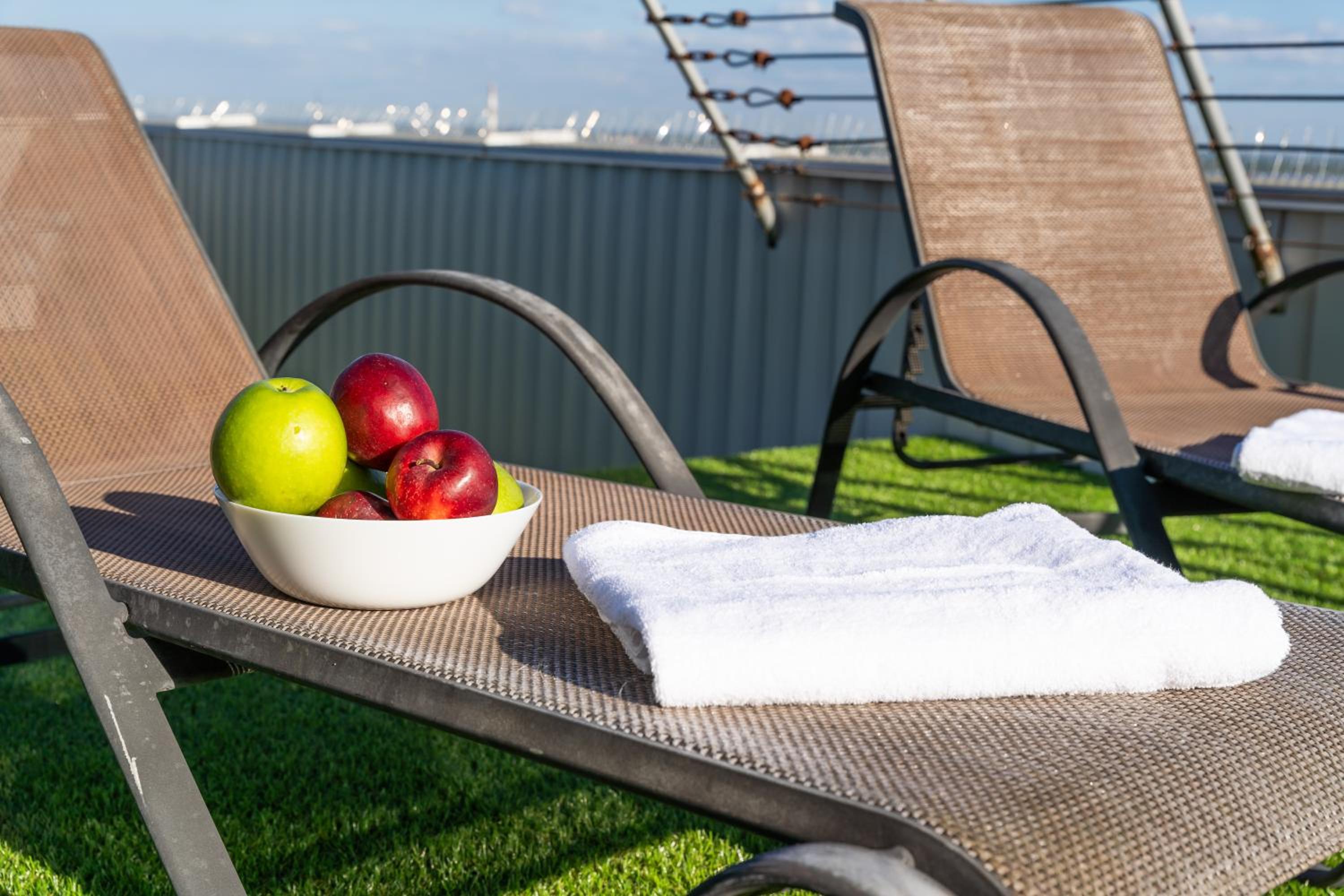 SkyPenthouse & SPA with FREE Parking